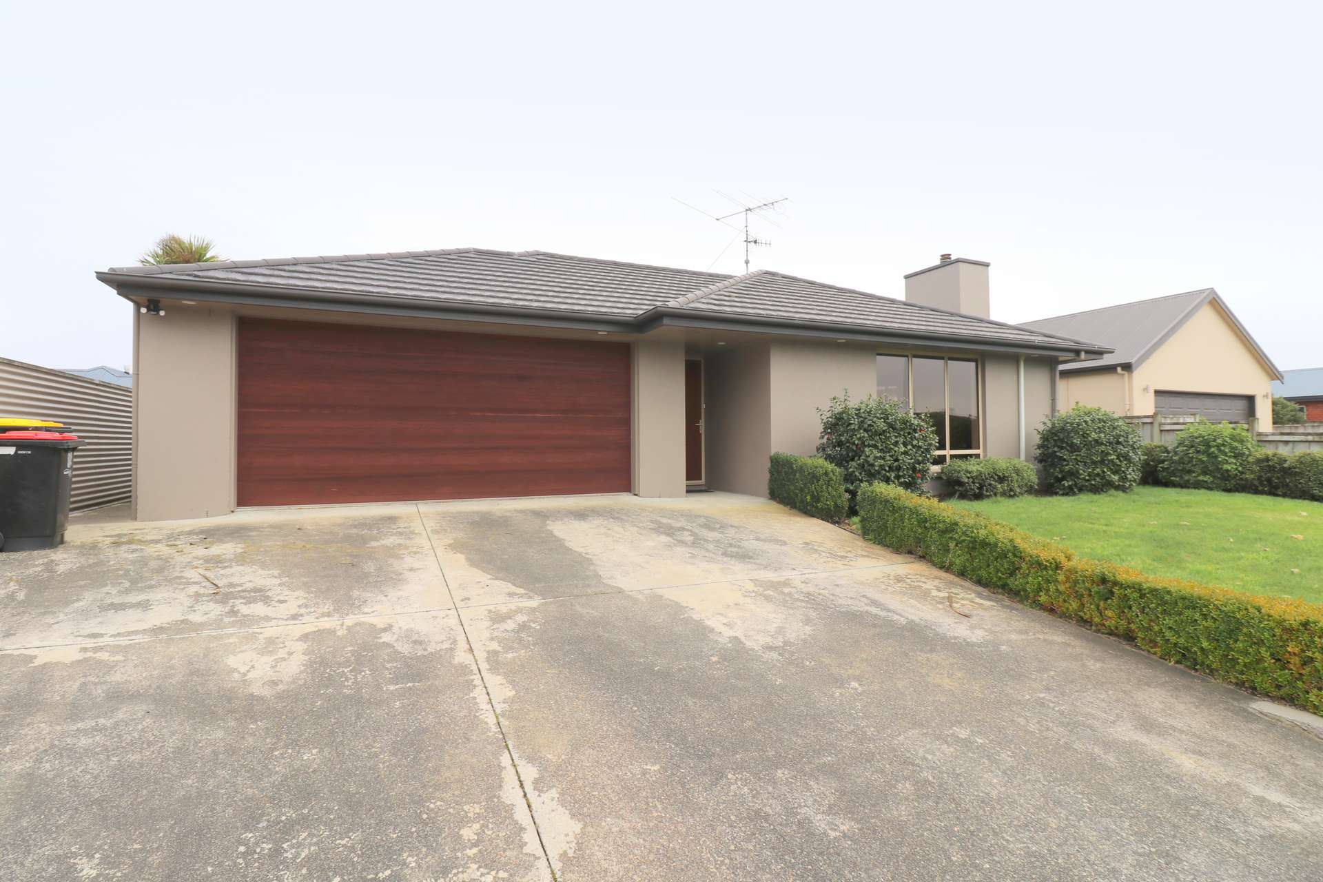 94 Gimblett Court photo 0