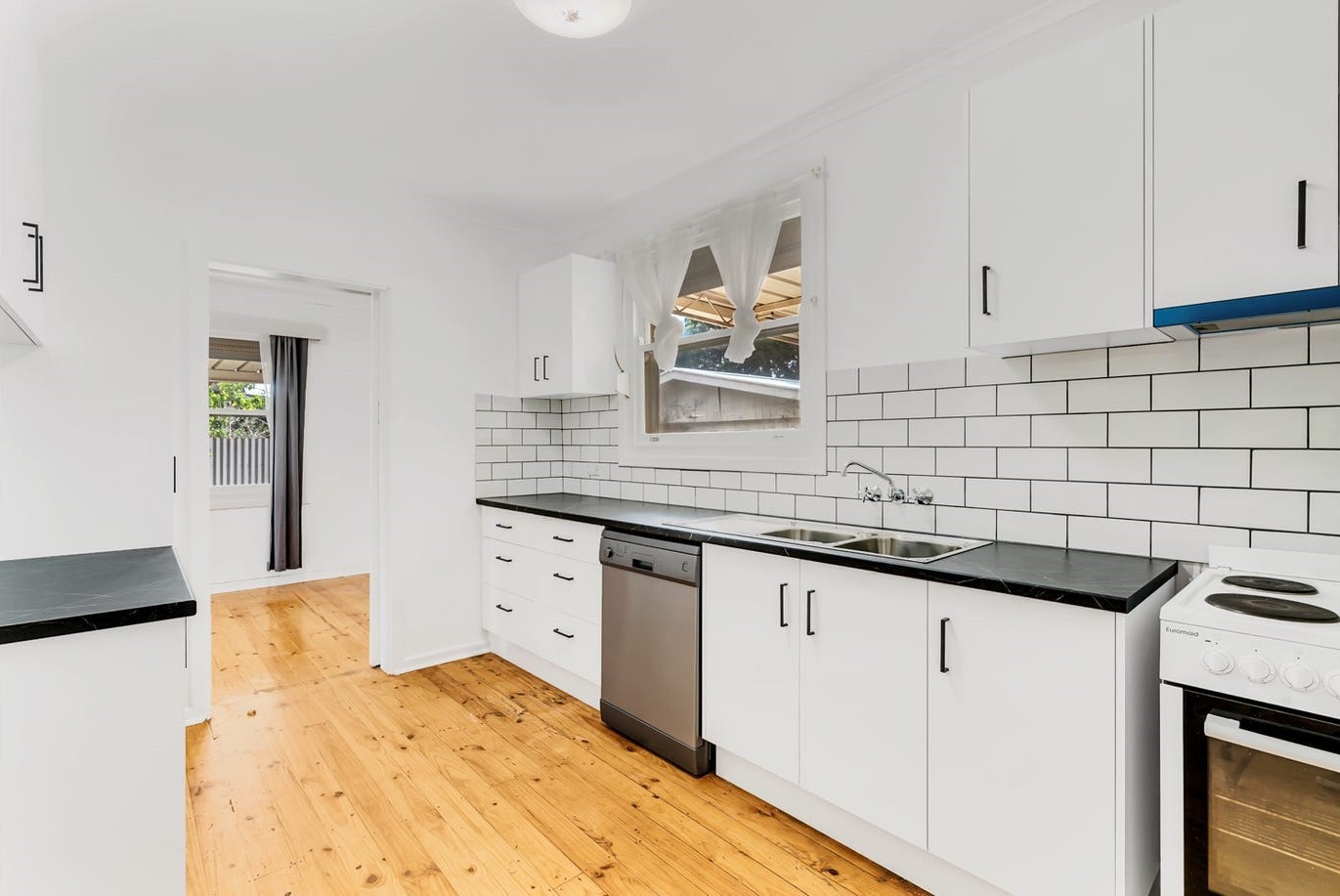 23 Nitschke Street, Elizabeth Grove, SA 5112