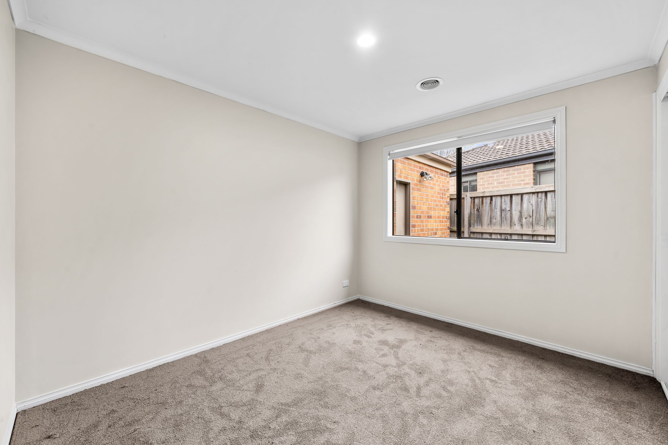 36 Algerd Way — photo 10 of 11
