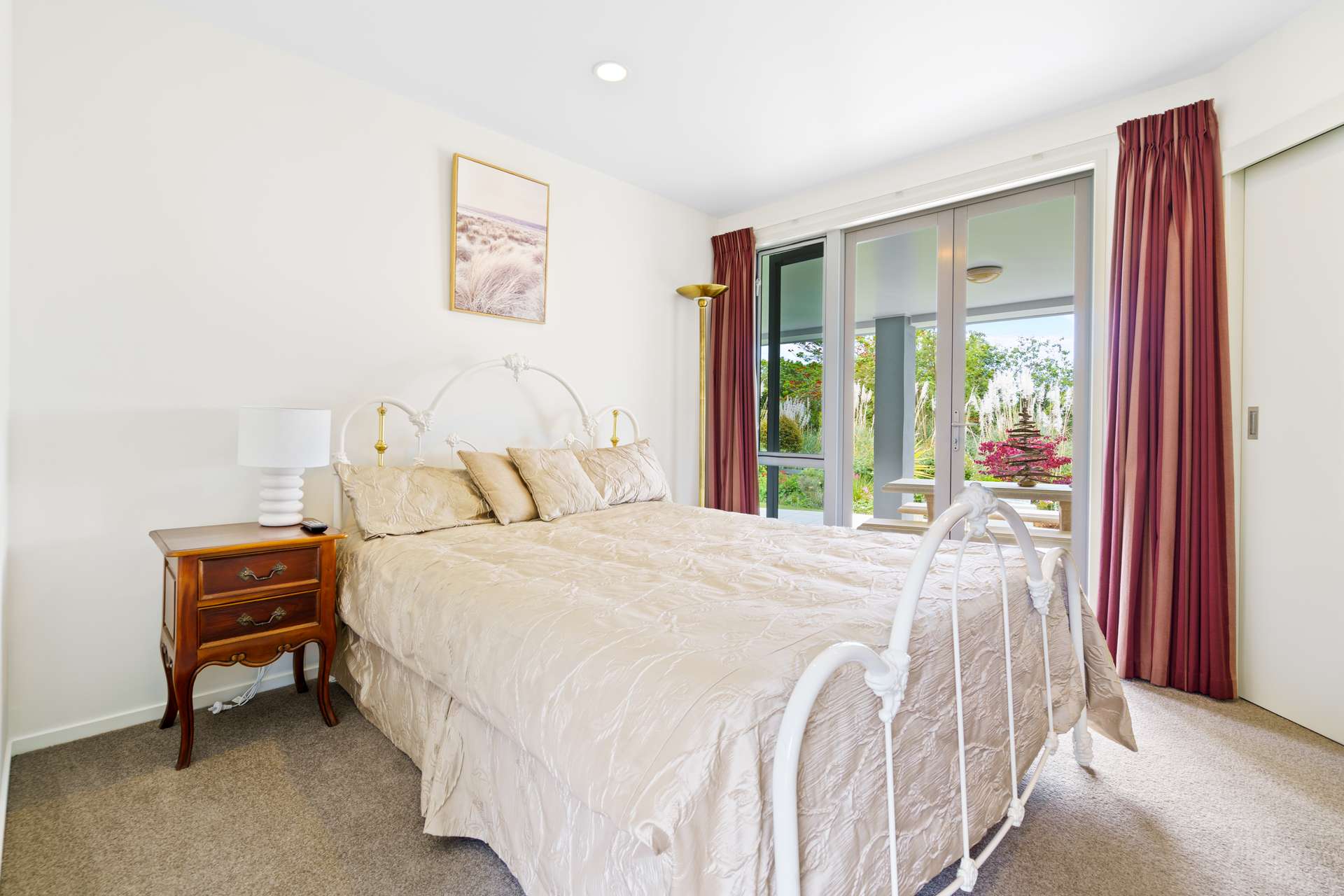 19 F Lowry Road photo 11