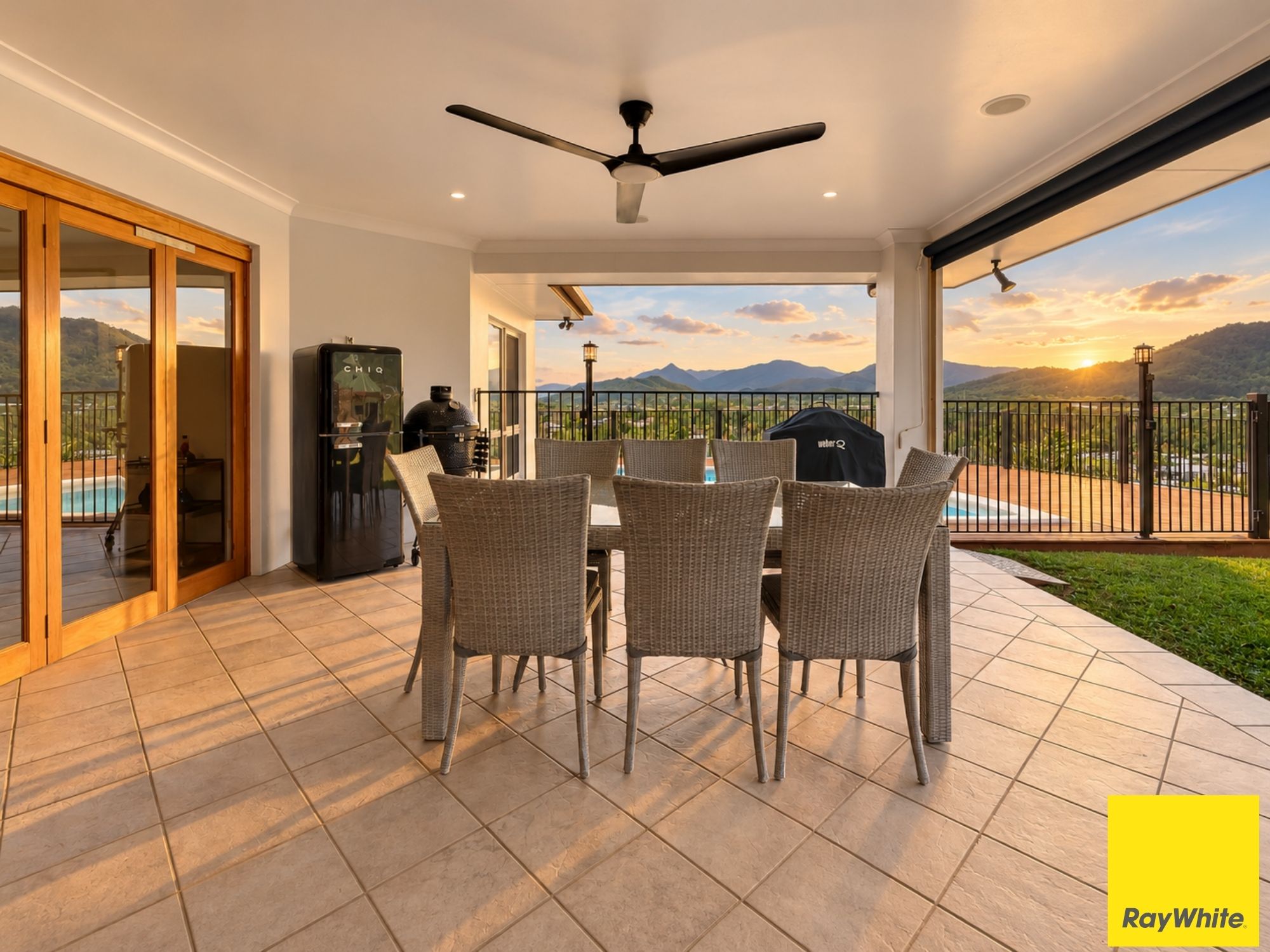 3 Jumna Close, Bentley Park, QLD 4869