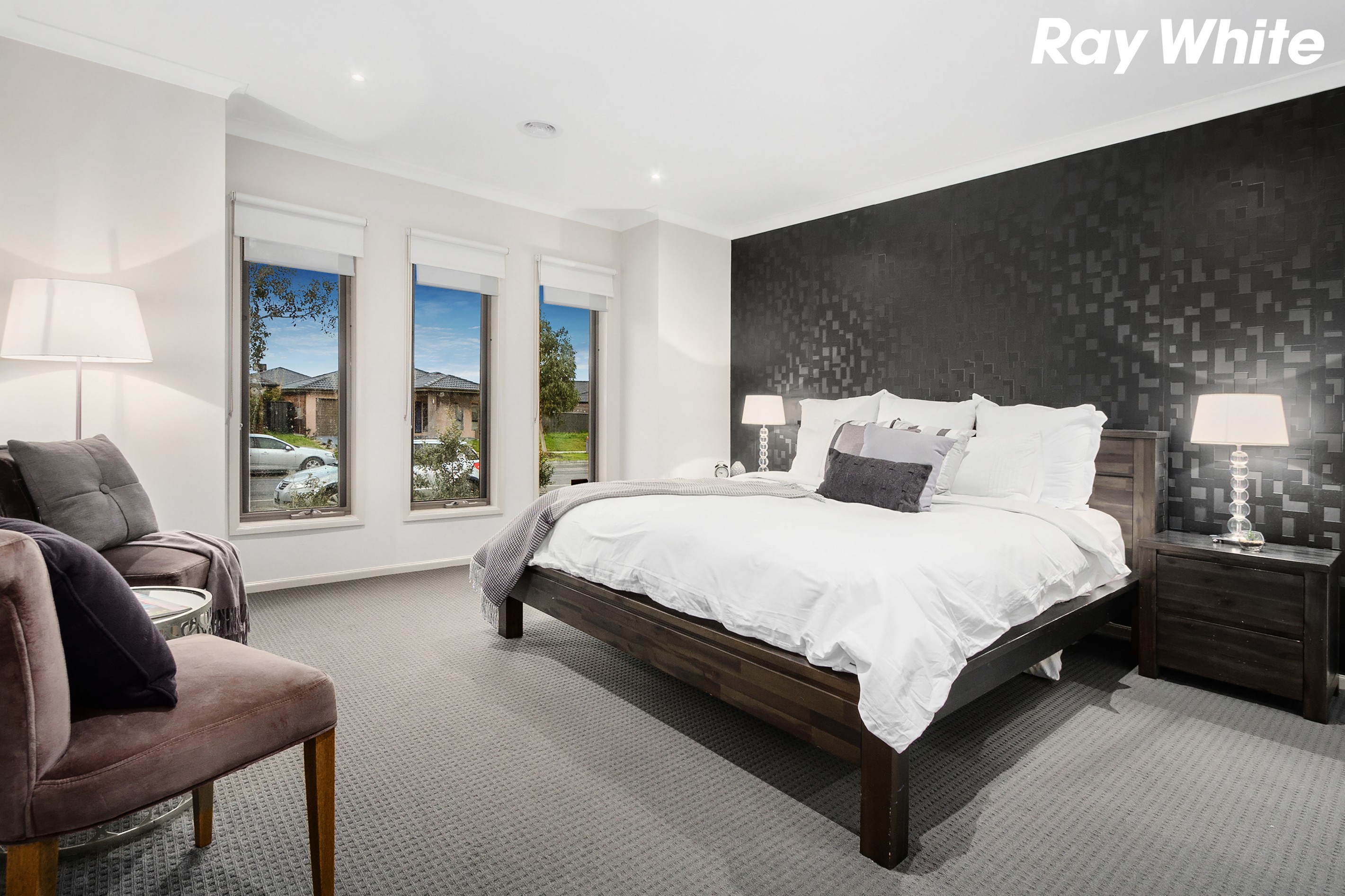 91 Heather Grove, Clyde North, VIC 3978