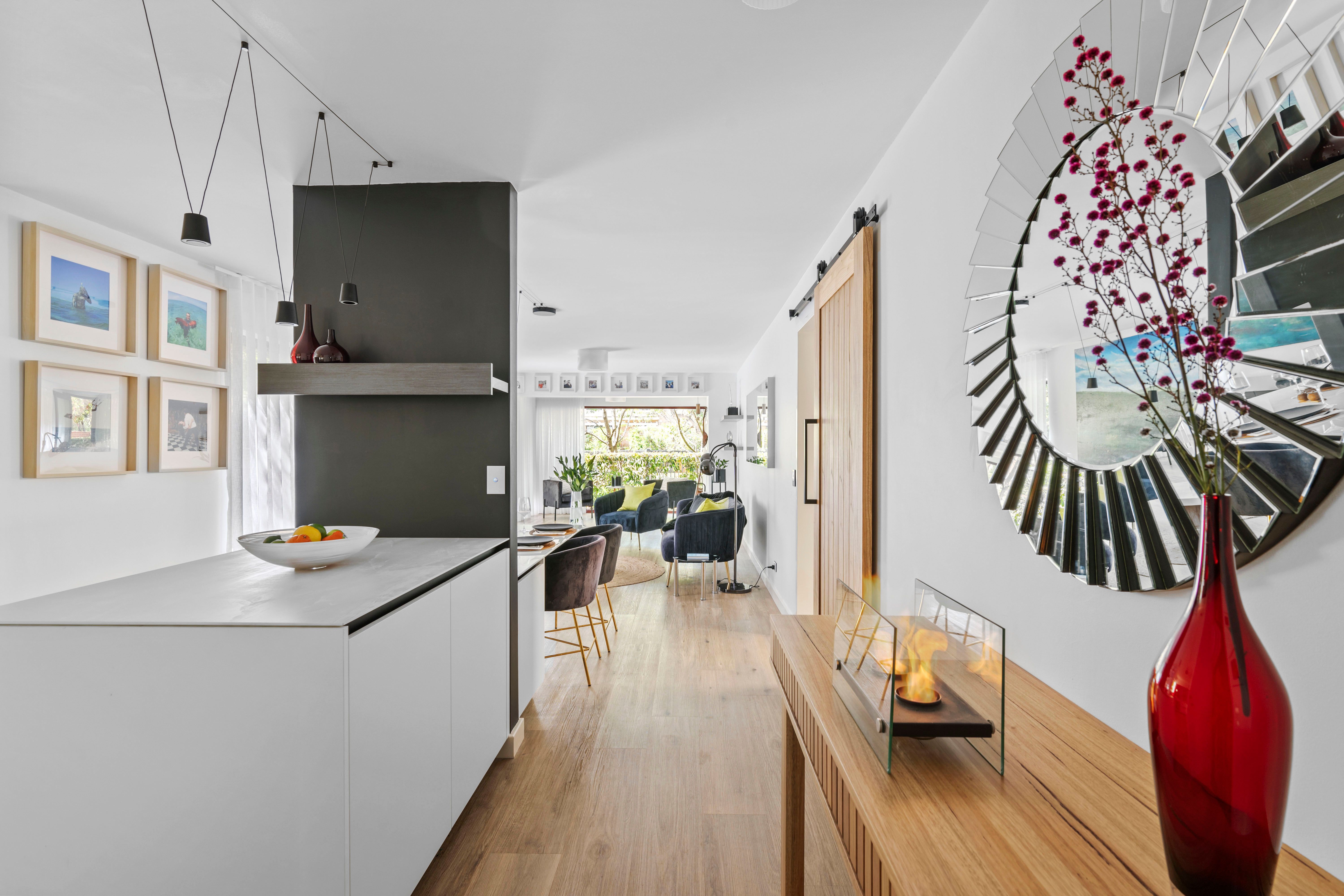 1/9 The Avenue, Crawley, WA 6009