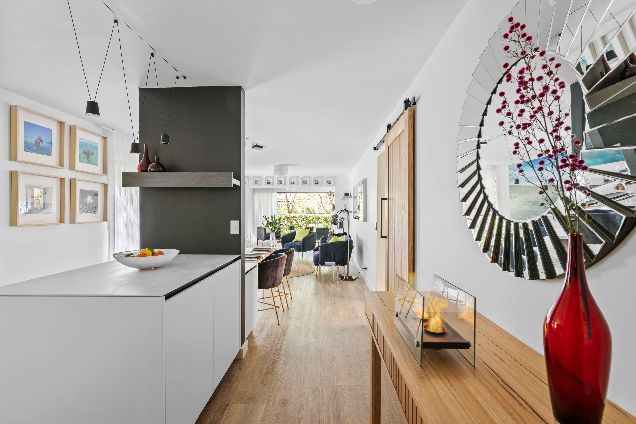 1/9 The Avenue, Crawley, WA 6009