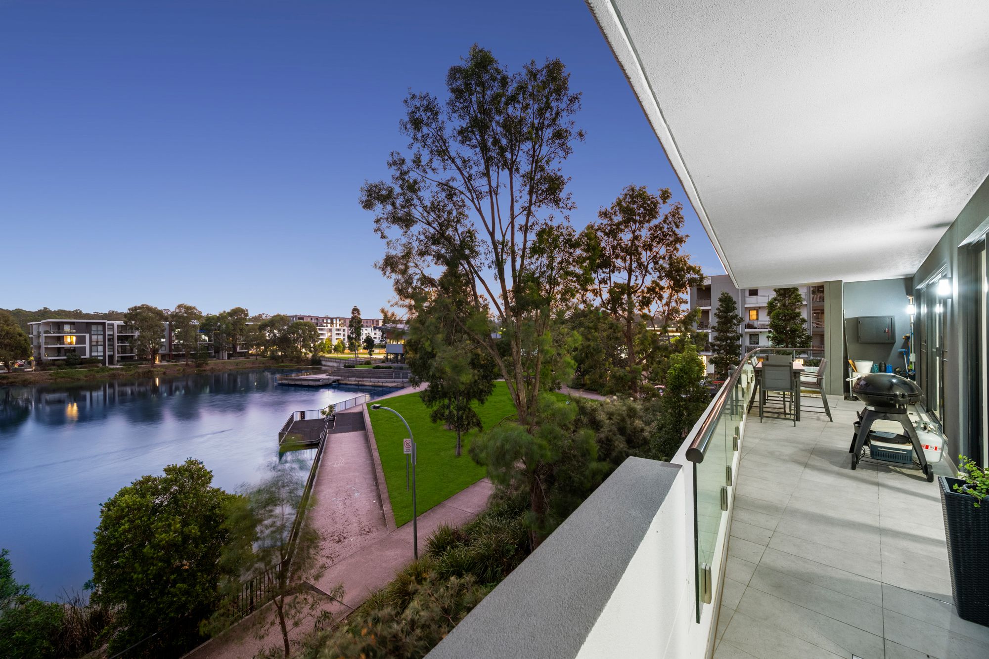 106/1 Caribbean Promenade, Jordan Springs, NSW