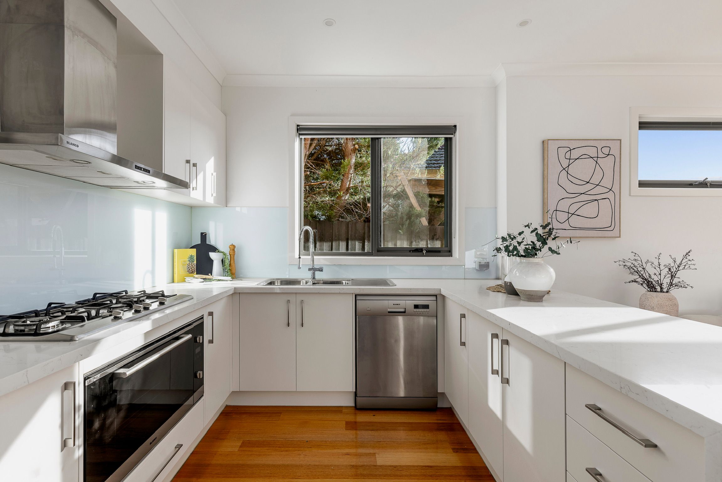 1/11 Jordan Street — photo 4 of 10