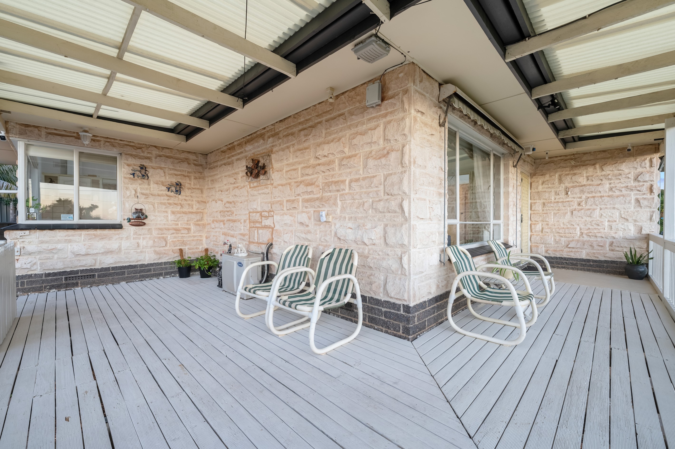 15 Mcgowan Road, Para Hills, SA 5096