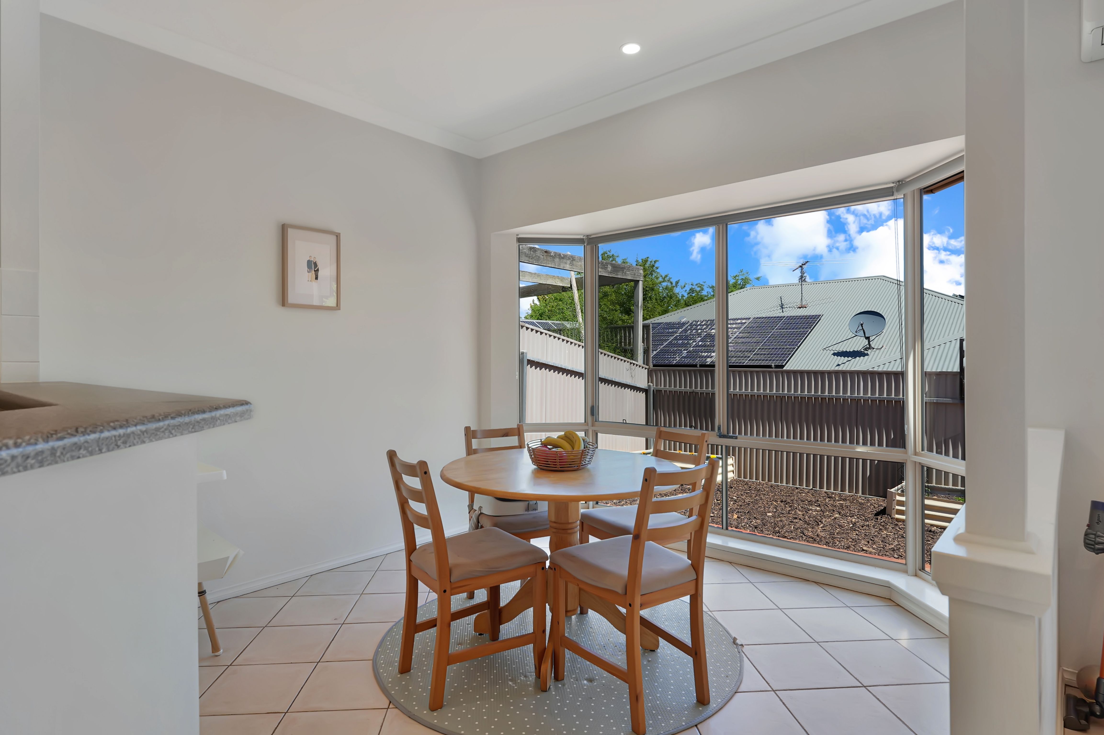 9 Inverary Close — photo 6 of 11