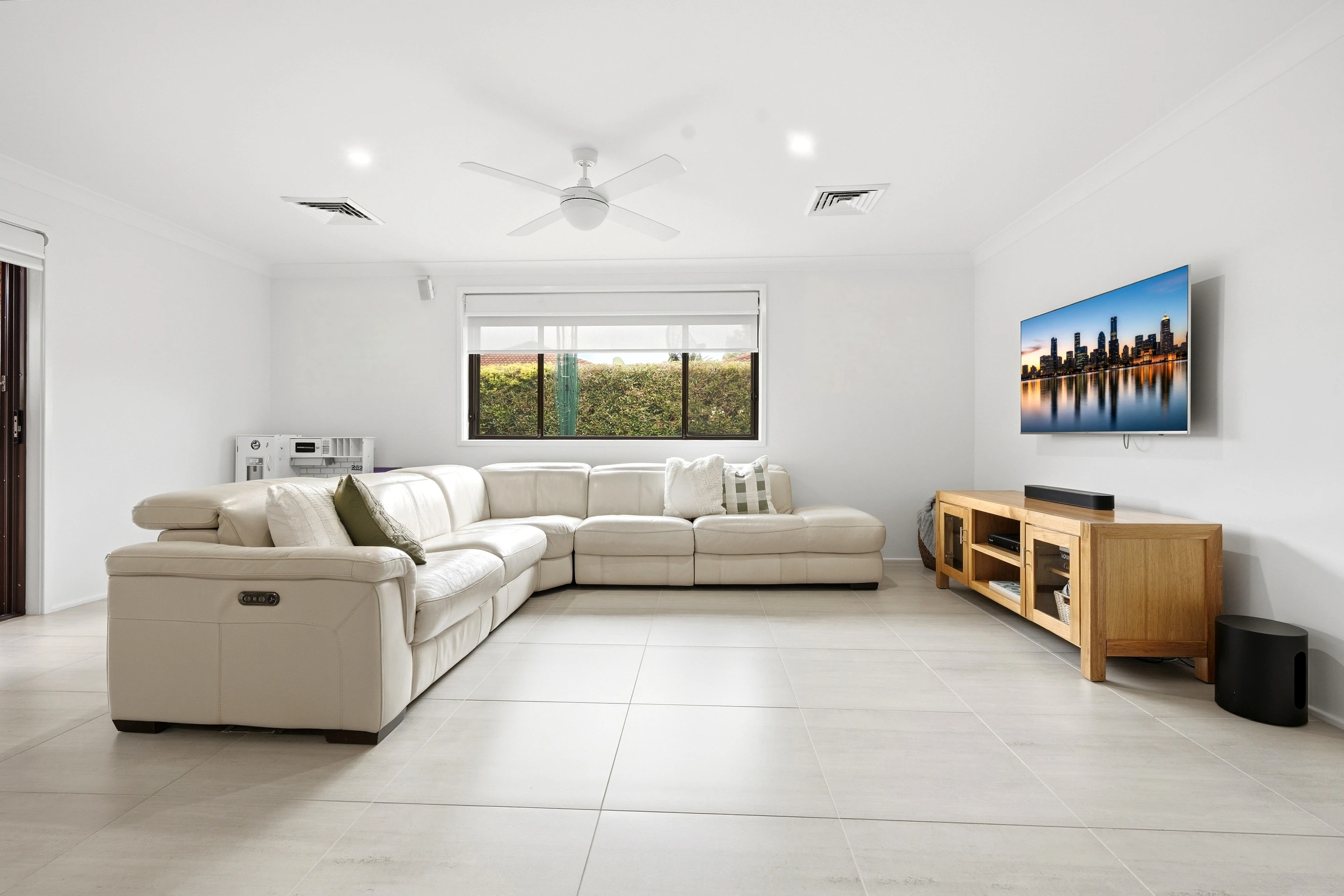 18 Ashur Crescent, Greenfield Park, NSW 2176