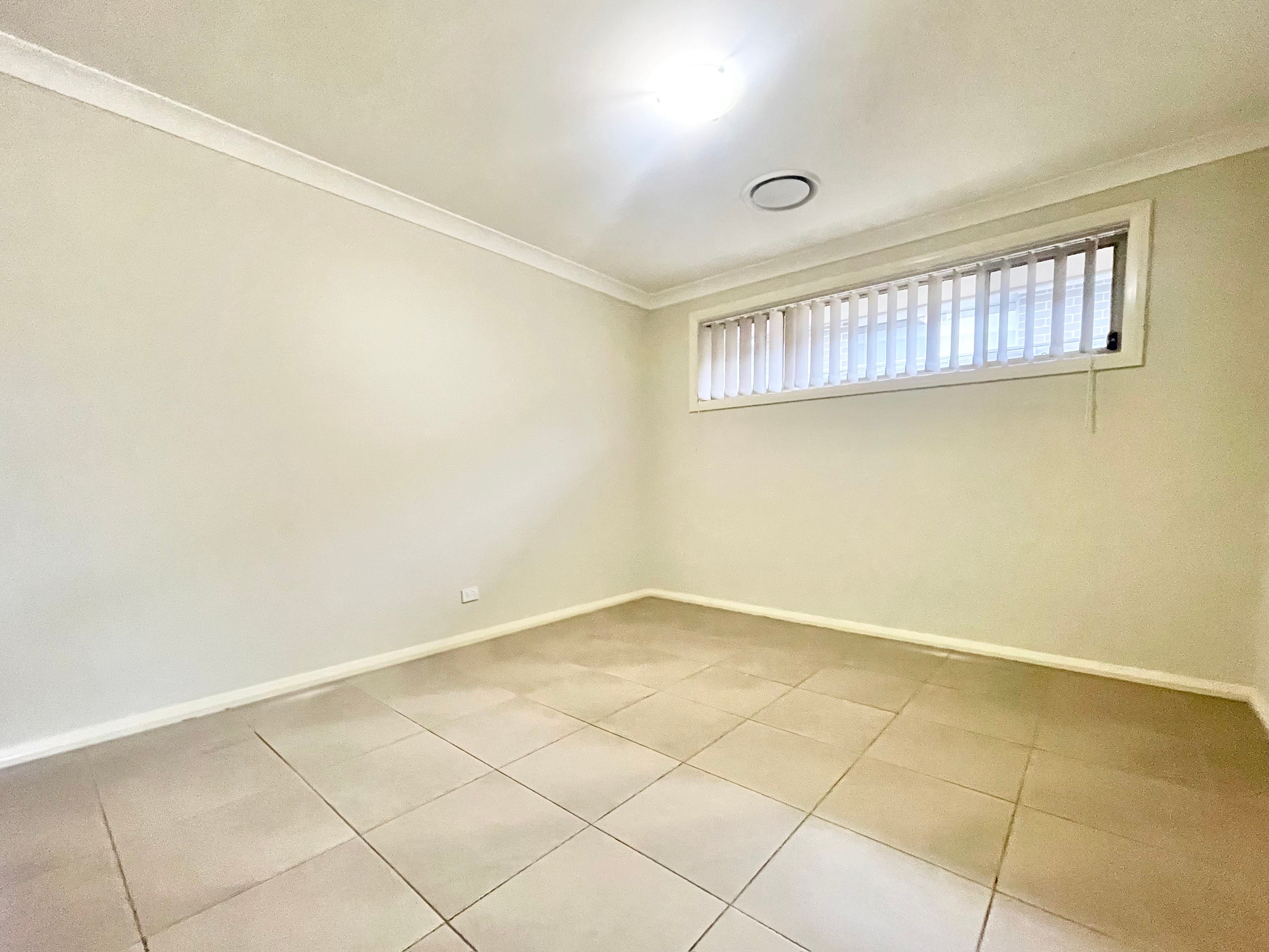 12 Rowan Street, Oran Park, NSW 2570