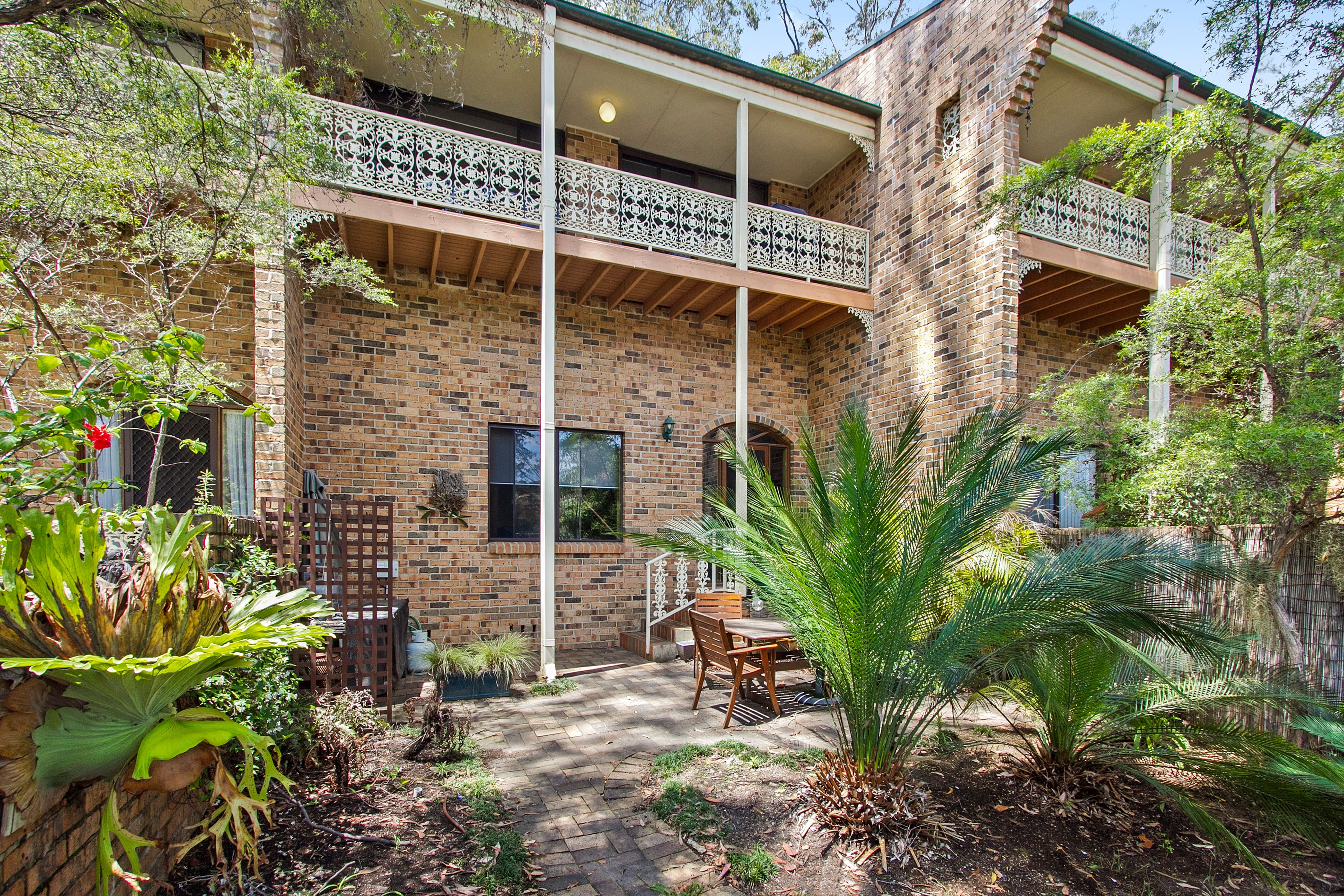 3 Edgewood Place