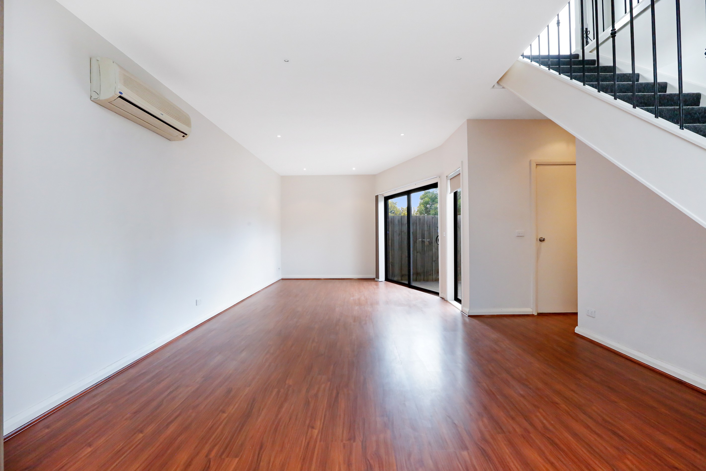 4/39 Service Street, Coburg, VIC 3058