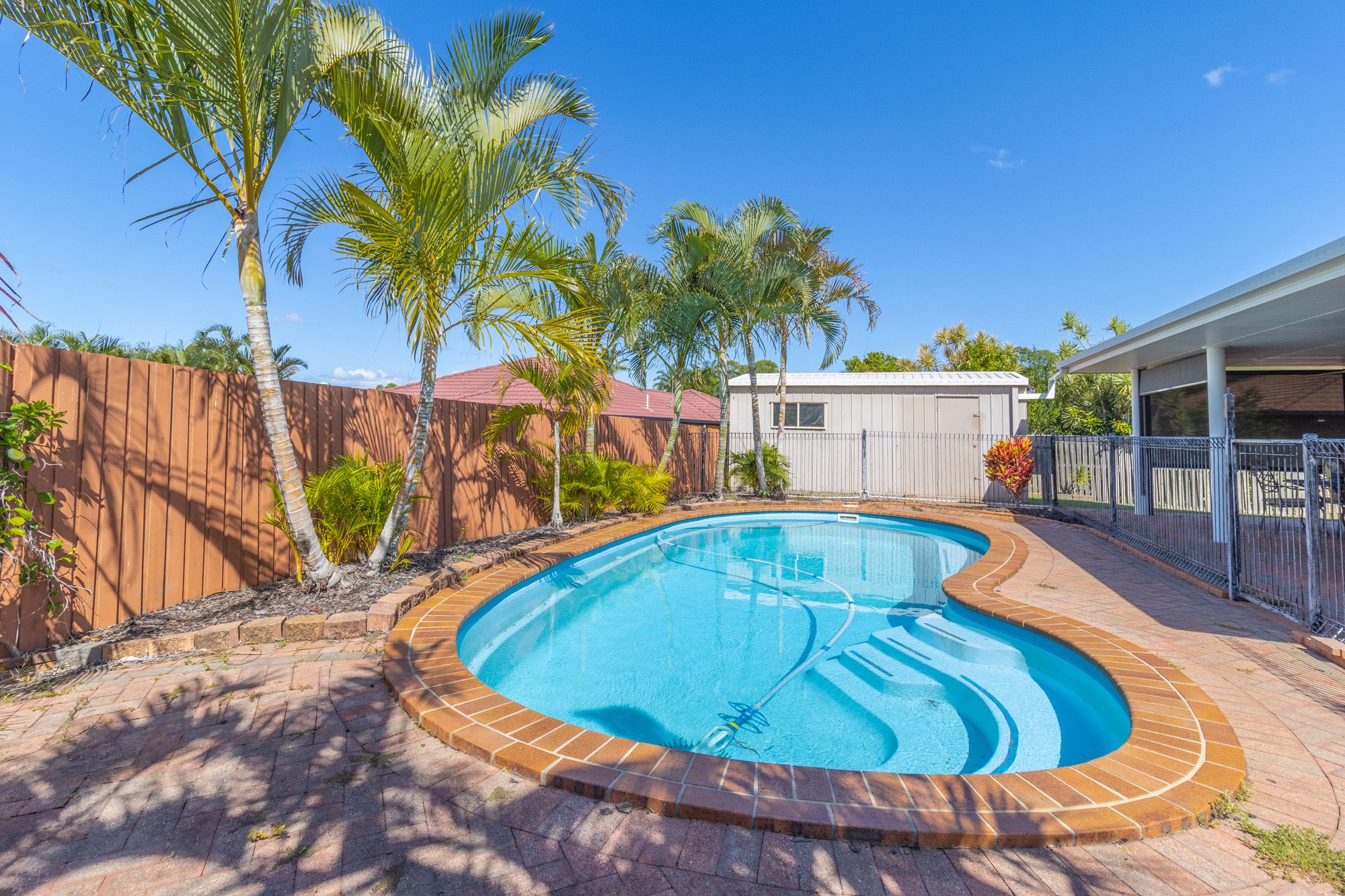 3 Delmo Court, Urraween, QLD 4655