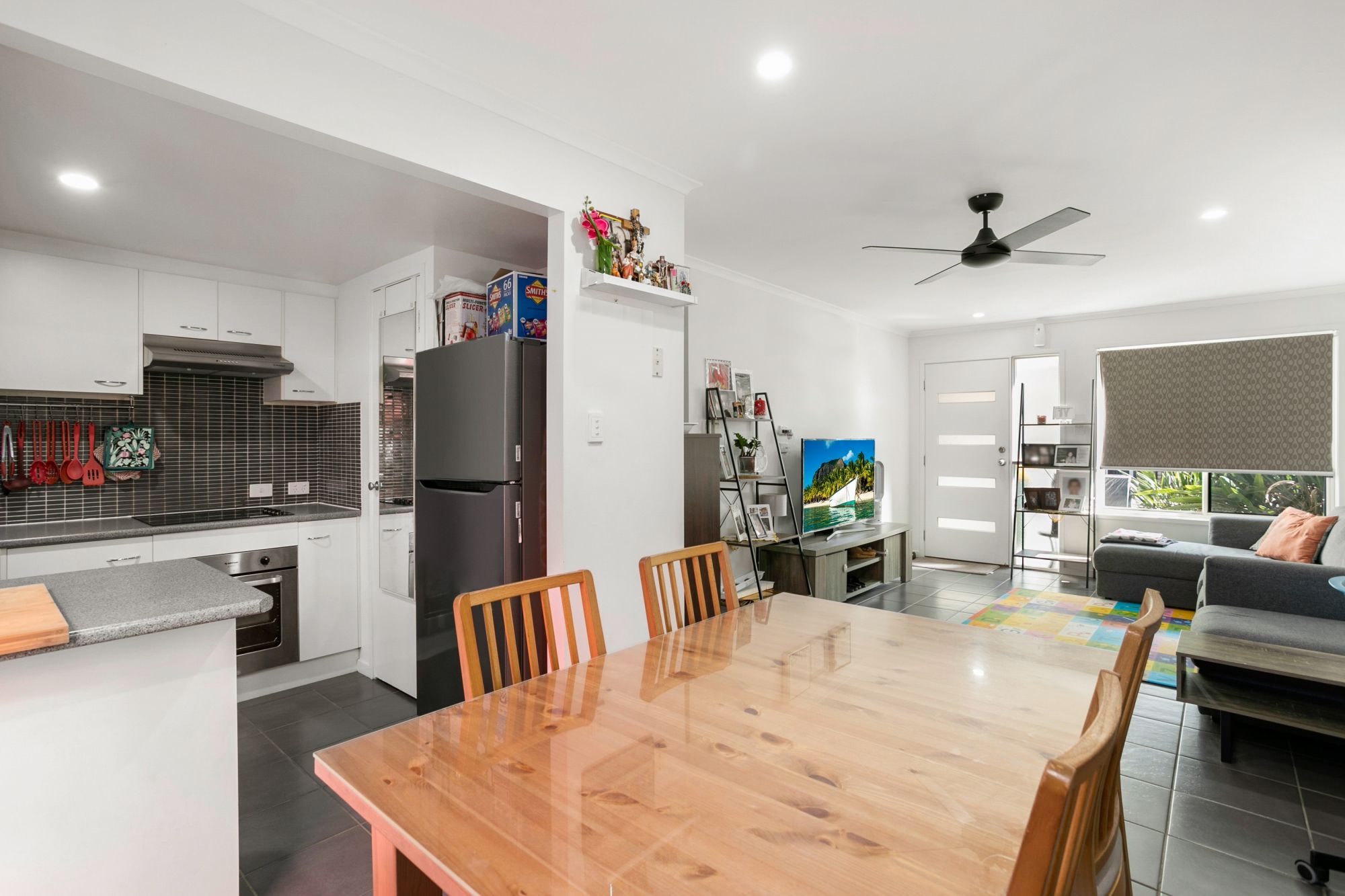 4/6 Station Road, Burpengary, QLD 4505