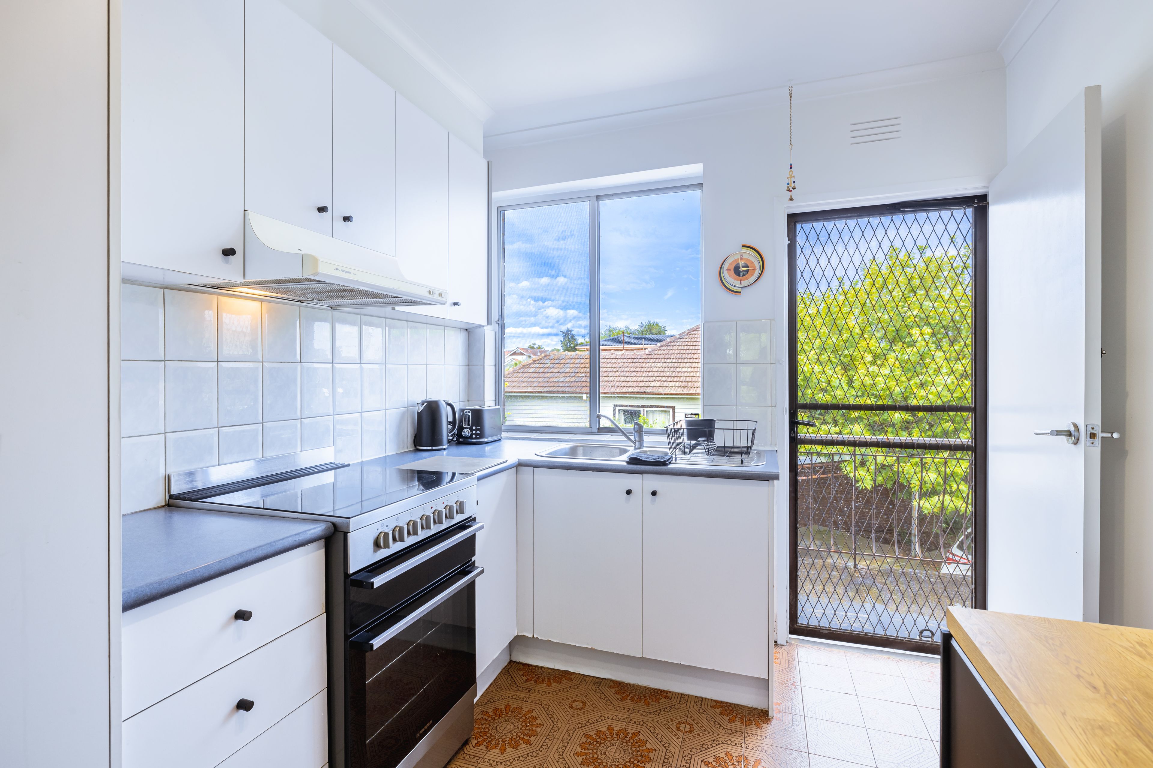 2/254 Huntingdale Road, Huntingdale, VIC 3166