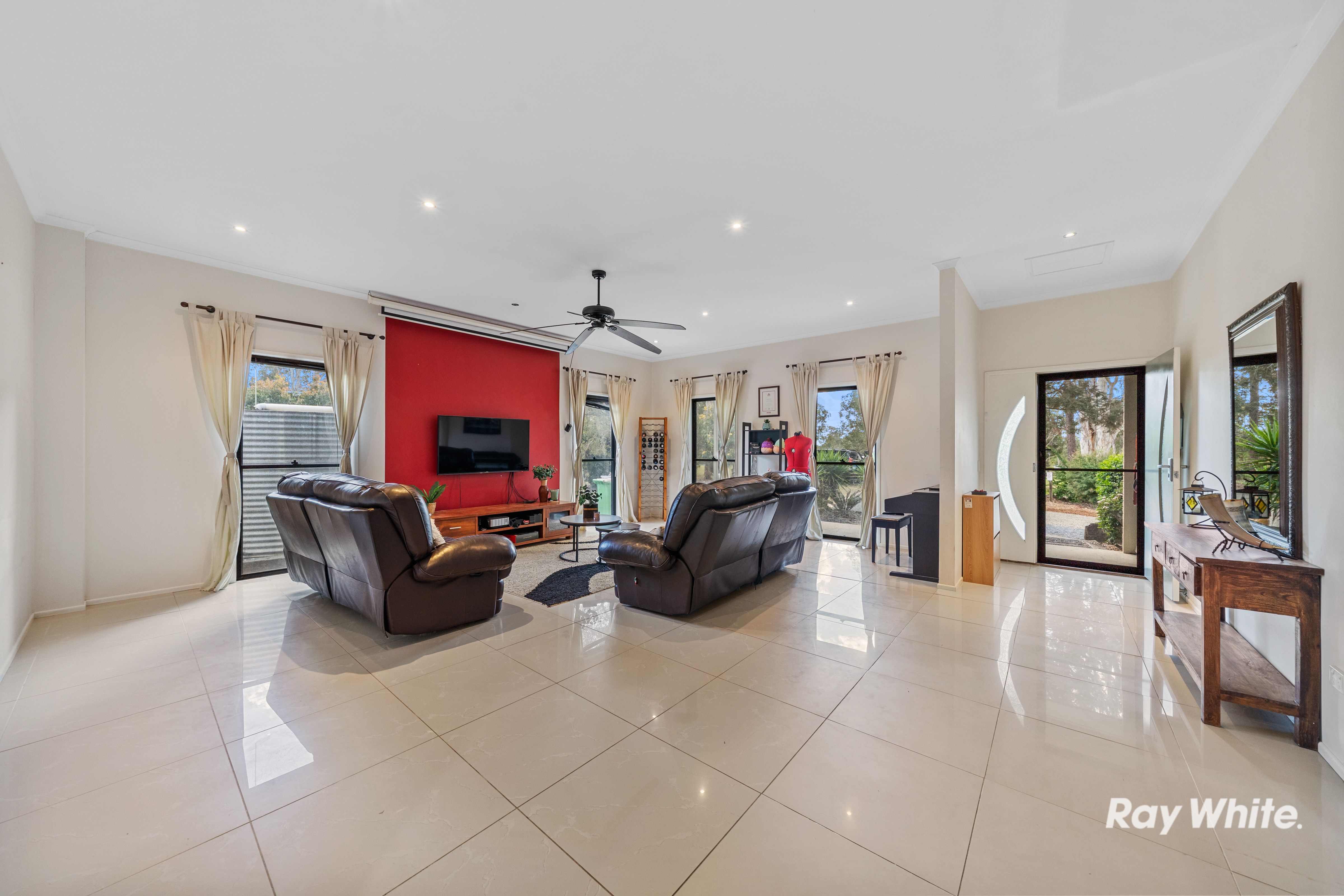 2051 Beaudesert - Beenleigh Road — photo 4 of 26