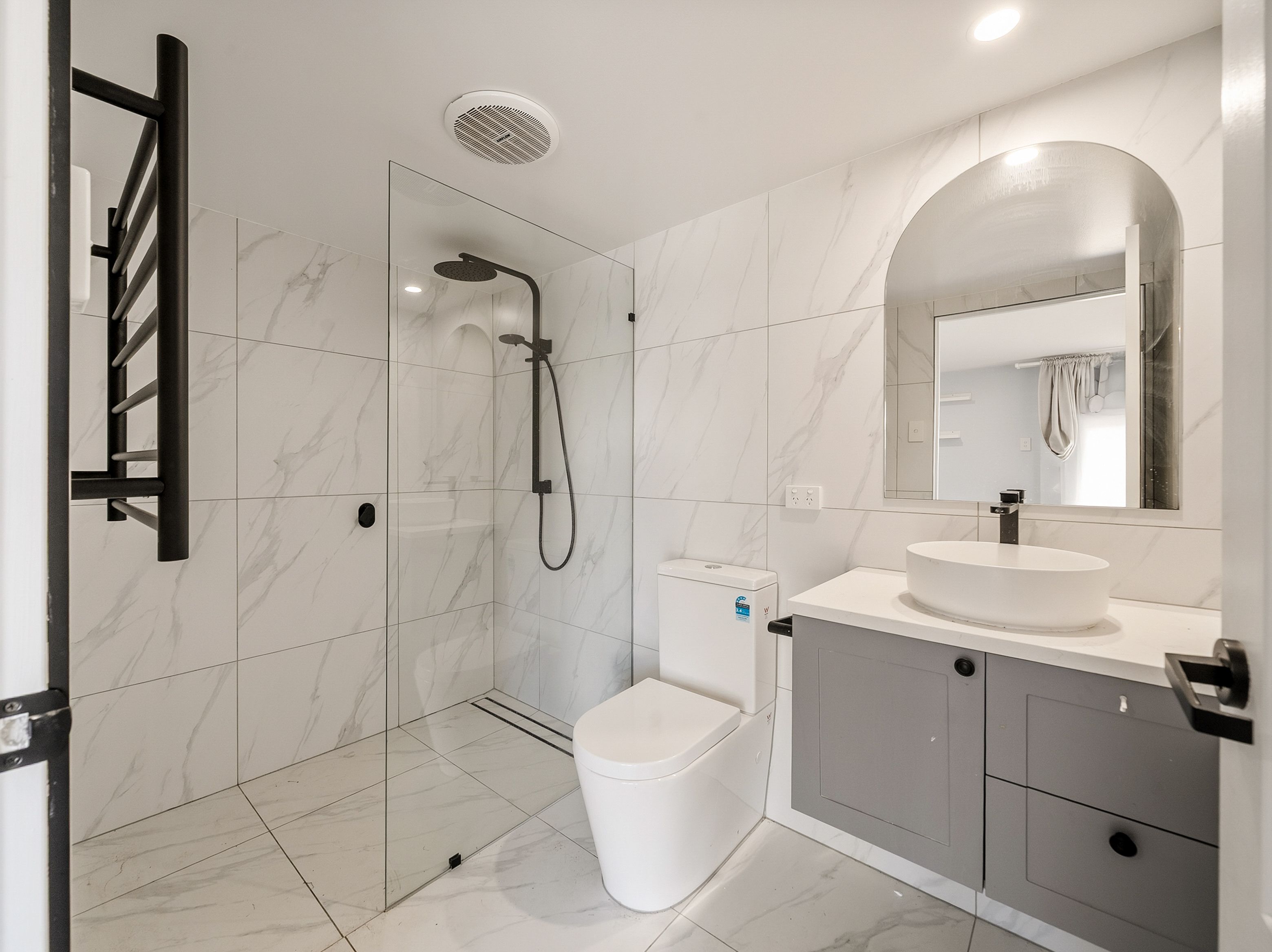 18 Yacht Street — photo 21 of 23