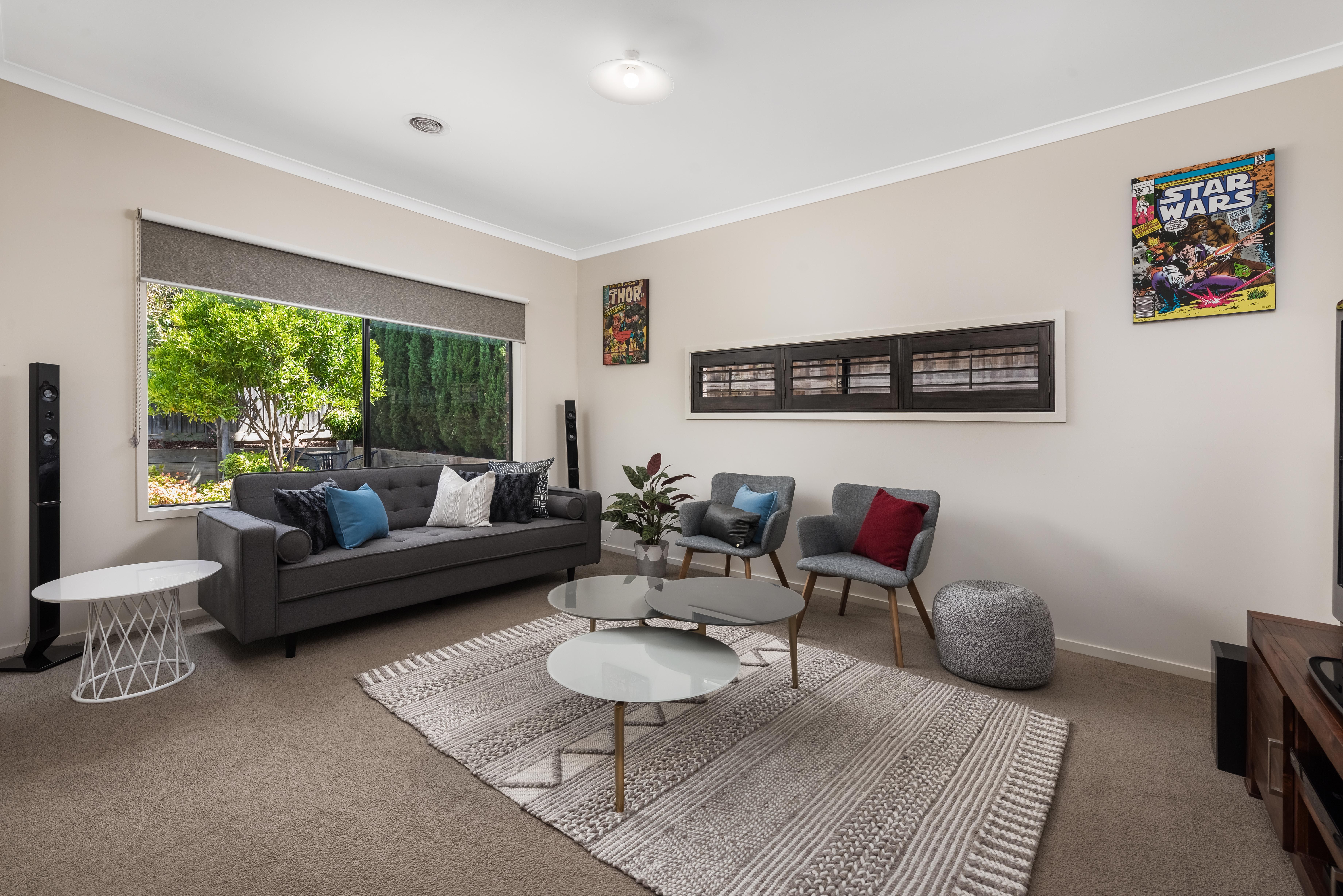 24 Cairn Drive, South Morang, VIC 3752