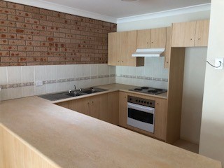 2/9 Bolton Close, Bolton Point, NSW 2283