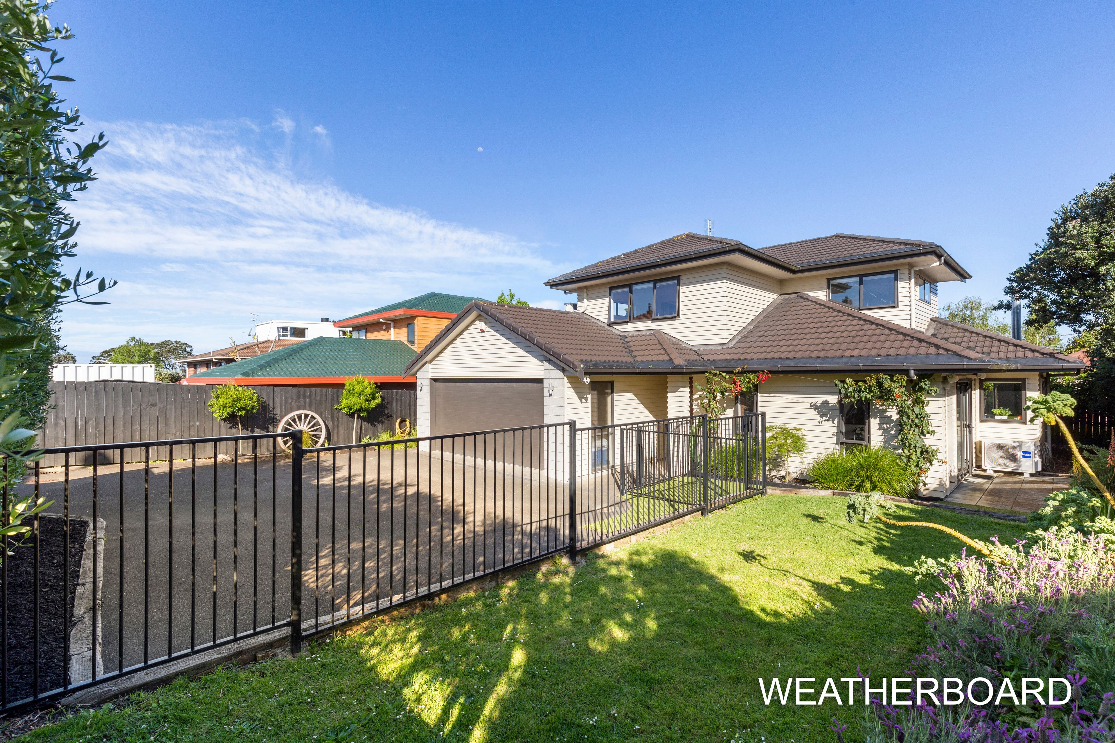 14A Bradbury Road, Botany Downs, Manukau City