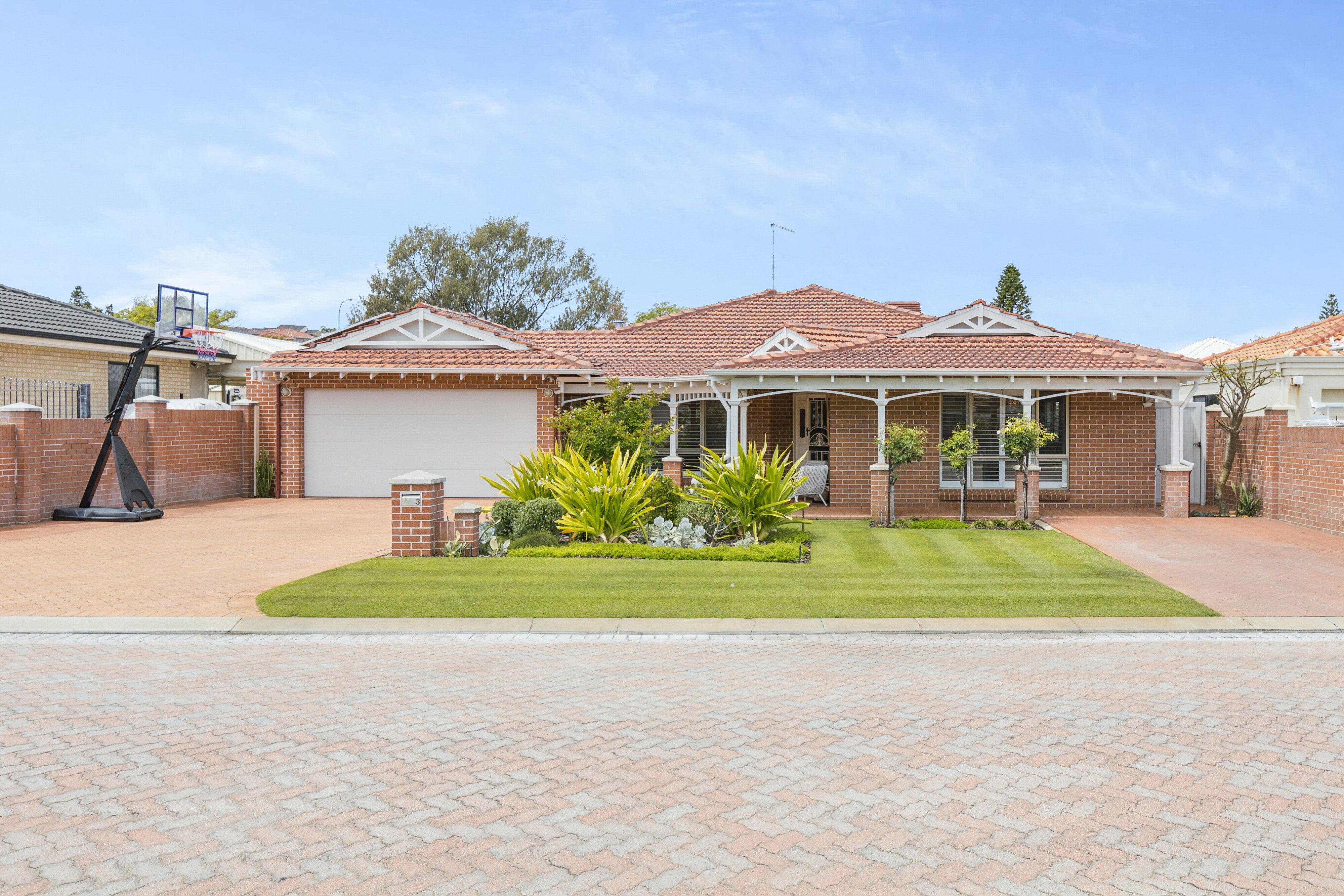 3 Baleine Court — photo from Ray White Keevers Group