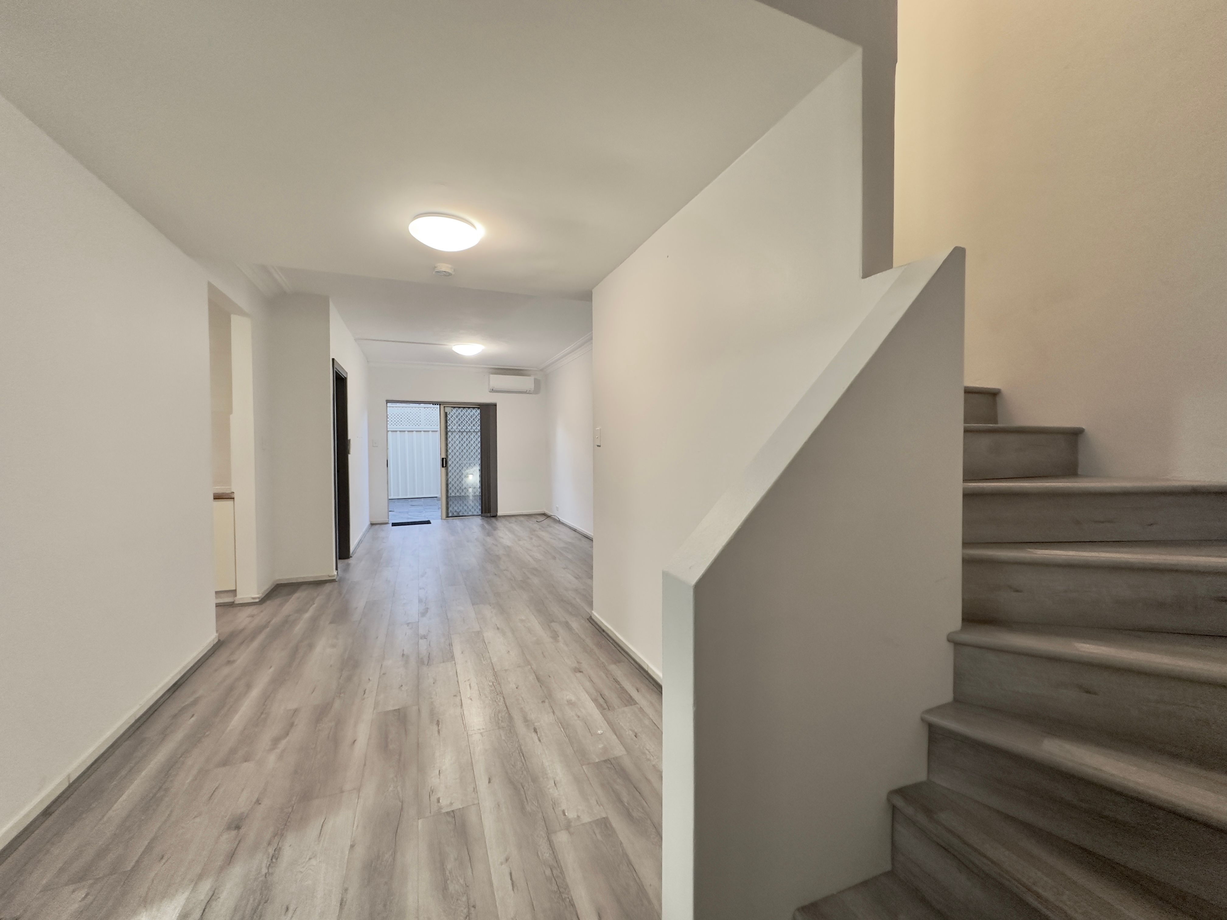 2/165 Chapel Road, Bankstown, NSW 2200