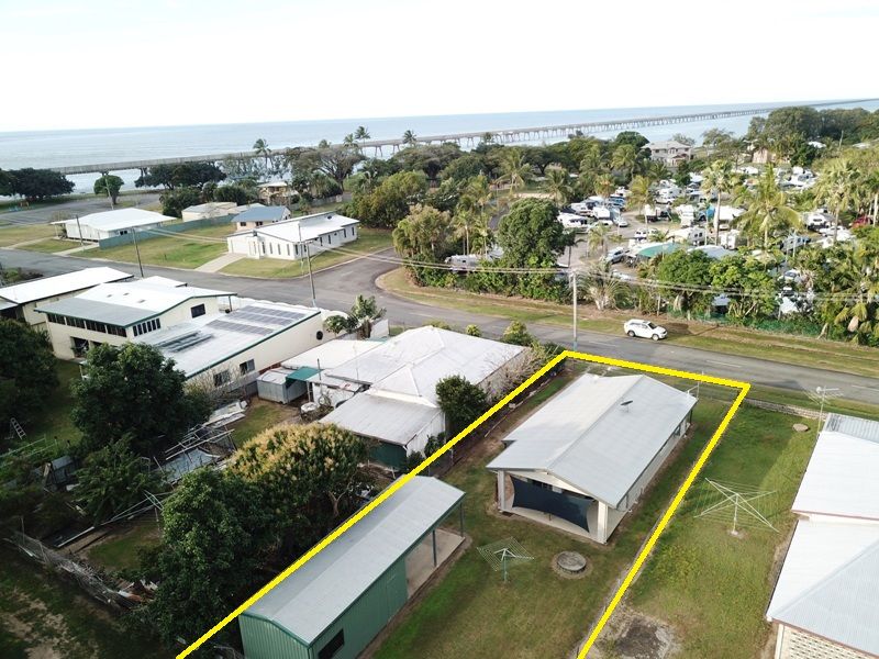 26 Bruce Parade, Lucinda QLD 4850
