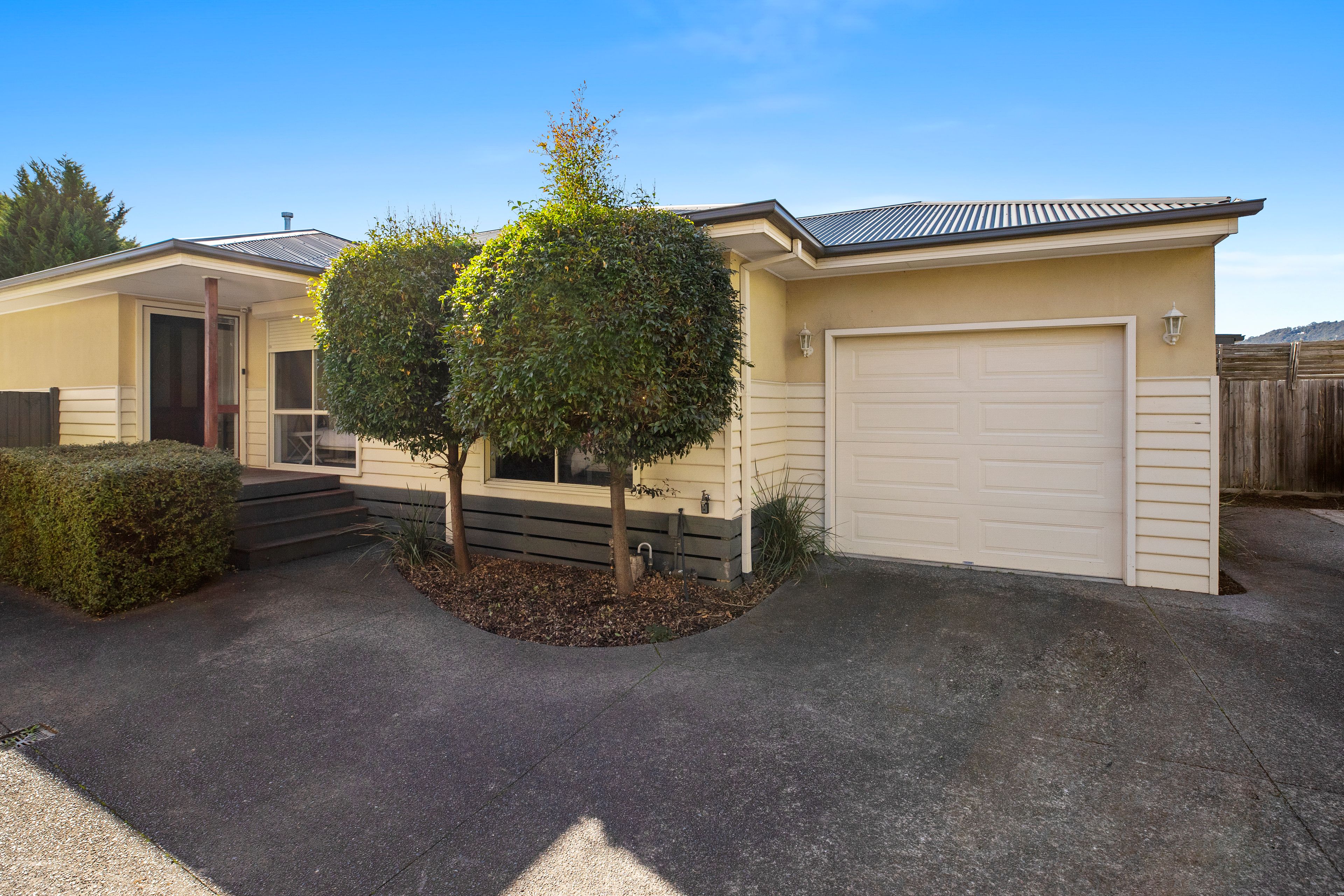 97 Liverpool Road, Kilsyth VIC 3137