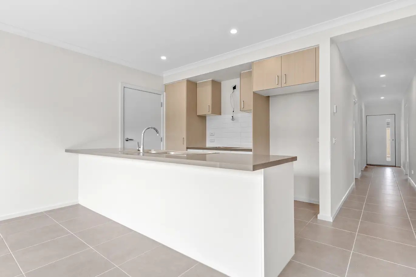 2/7 Botany Way, Pakenham, VIC 3810