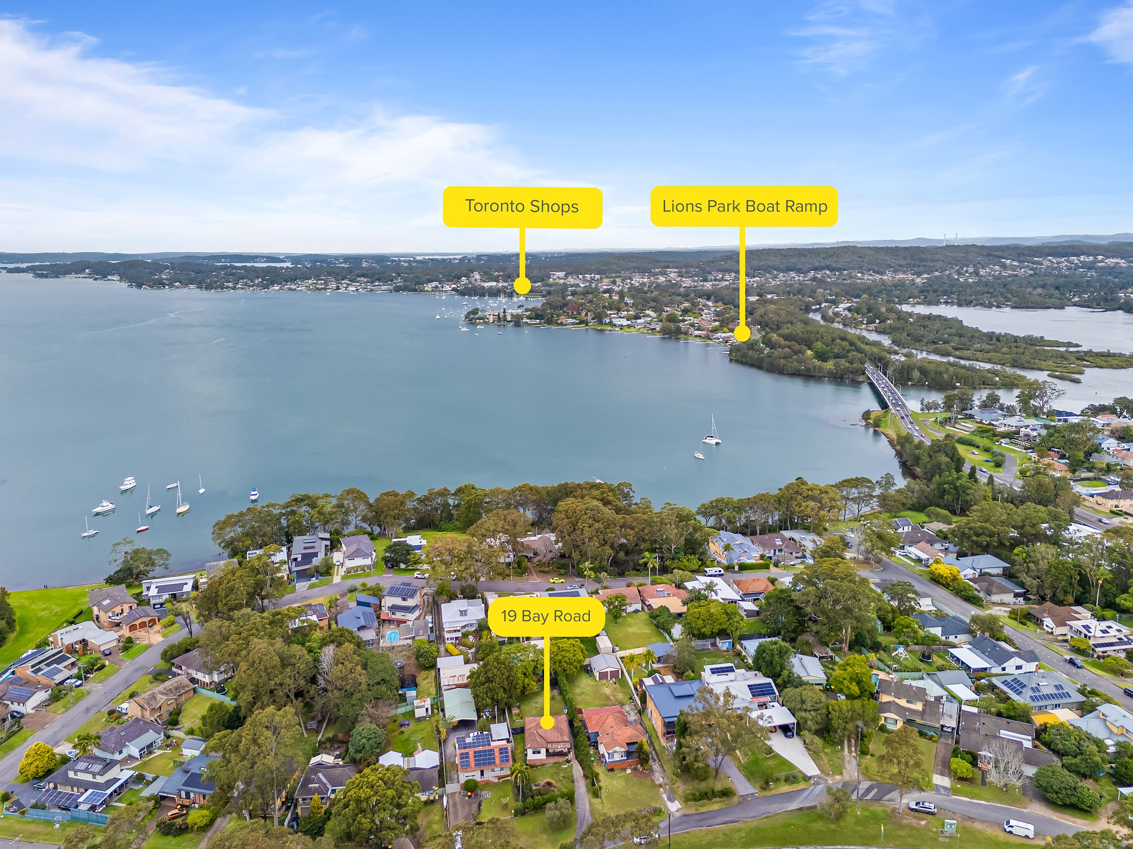 19 Bay Road, Fennell Bay, NSW 2283