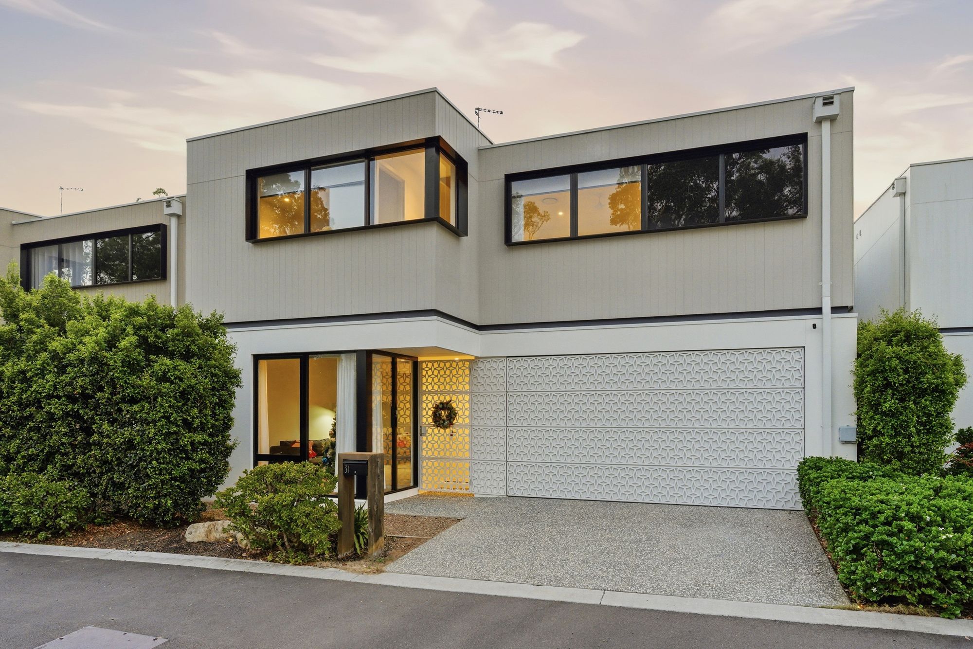 31/2 Brushbox Court, Chapel Hill, QLD 4069