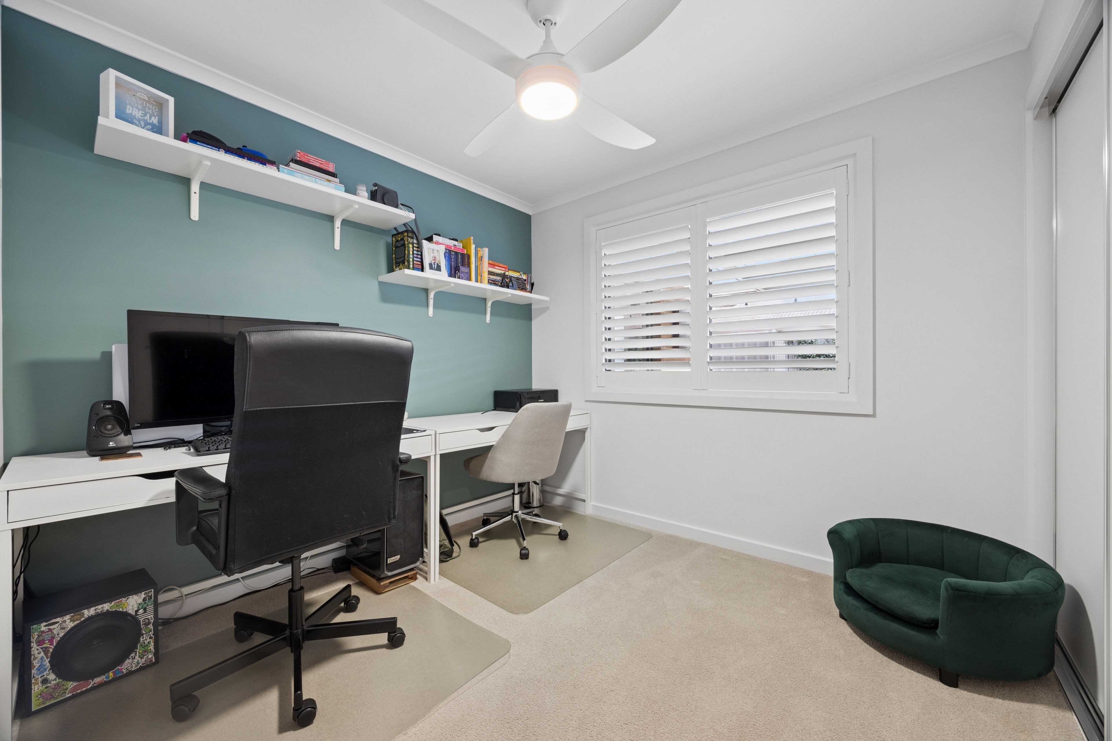 3/20 Morton Avenue — photo 11 of 14