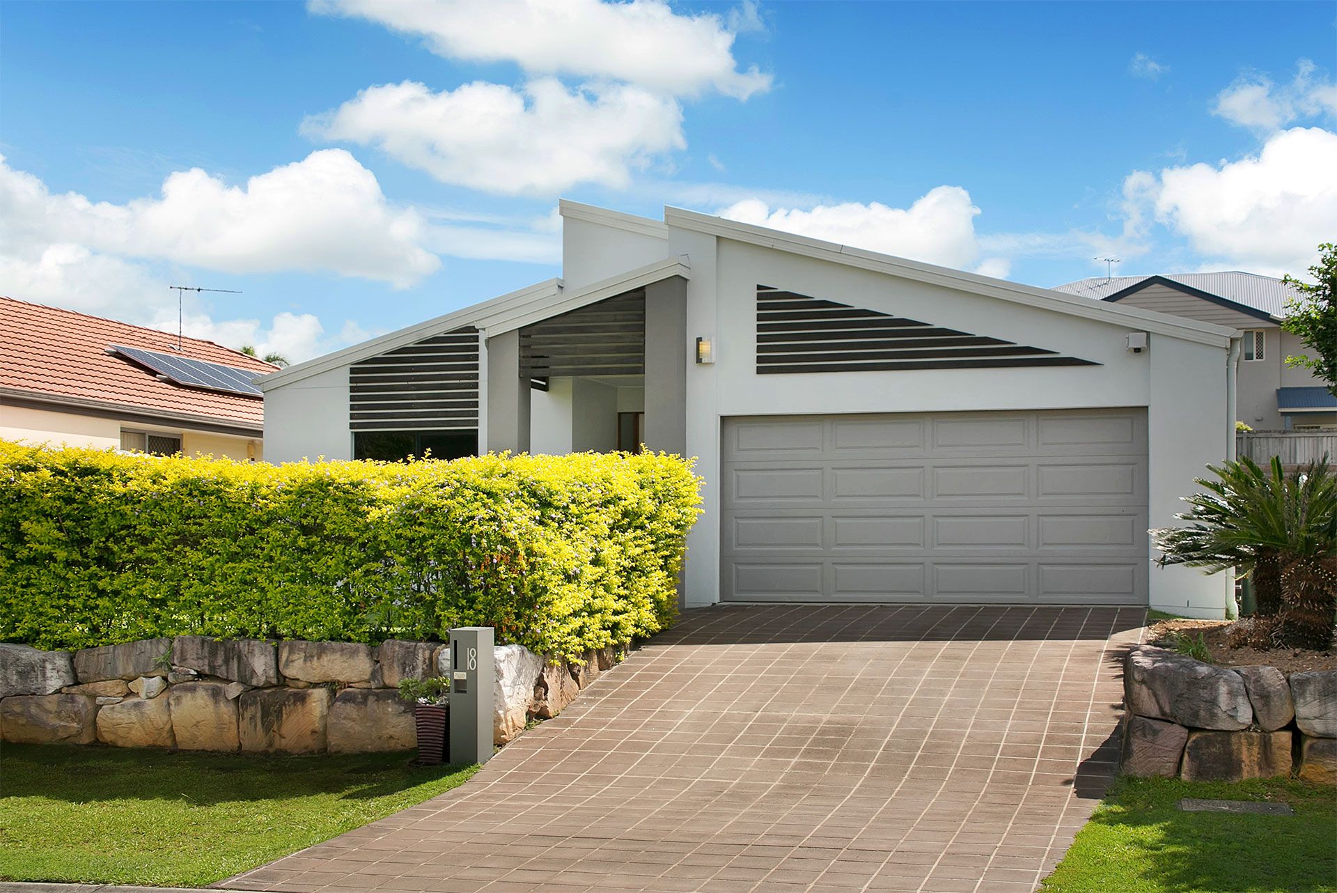 18 LILLYDALE Place, Calamvale, QLD 4116