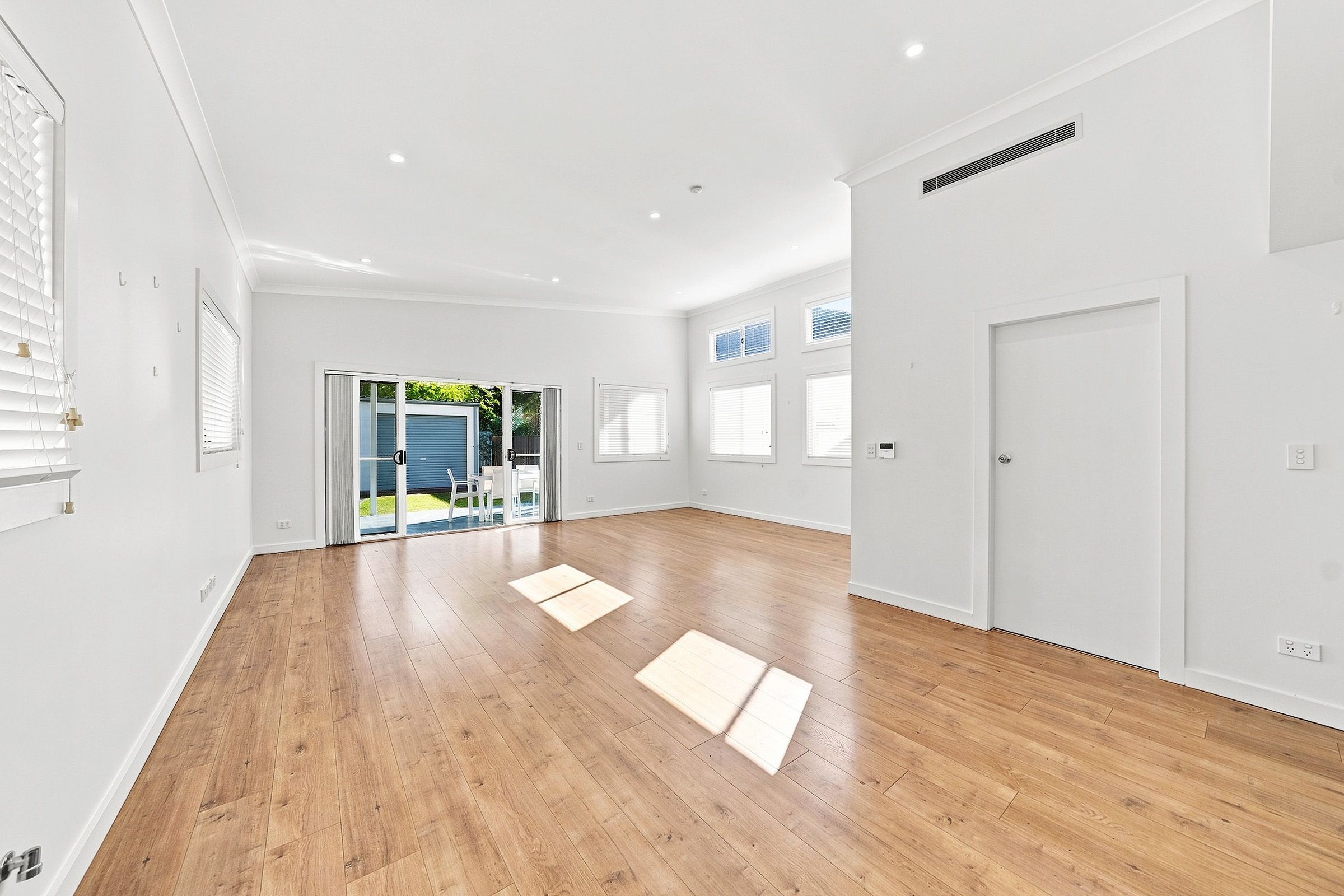 42 Fifth Avenue, Campsie, NSW 2194