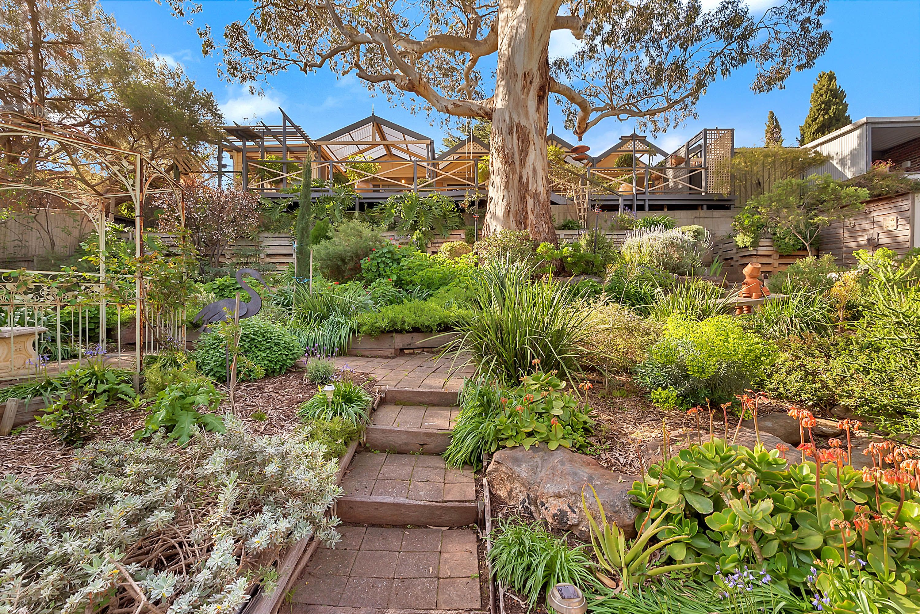 9 Pitanda Road, Banksia Park SA 5091