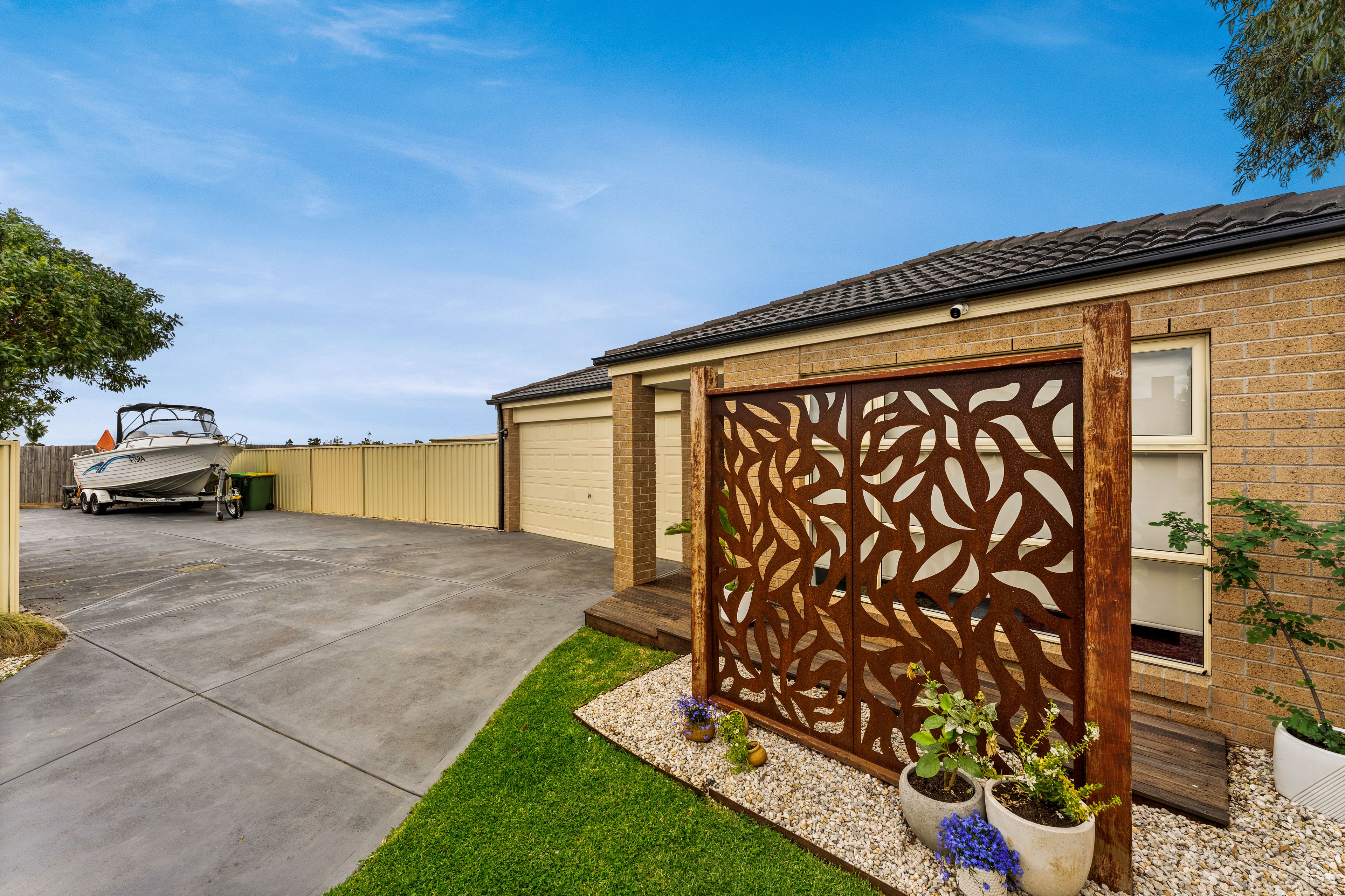 4 Belvedere Drive, Pakenham, VIC 3810