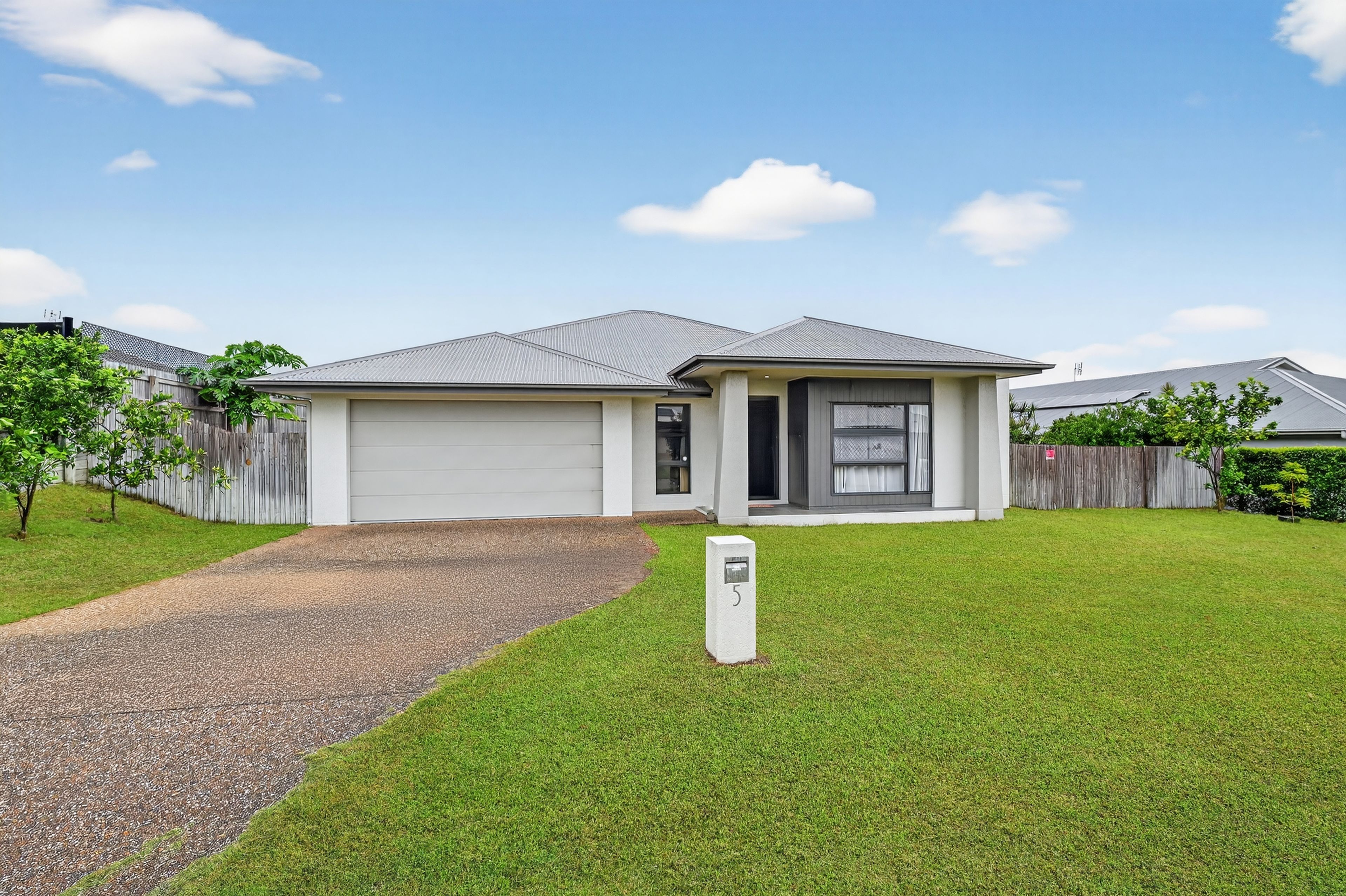 5 Devonshire Court, Jensen, QLD 4818