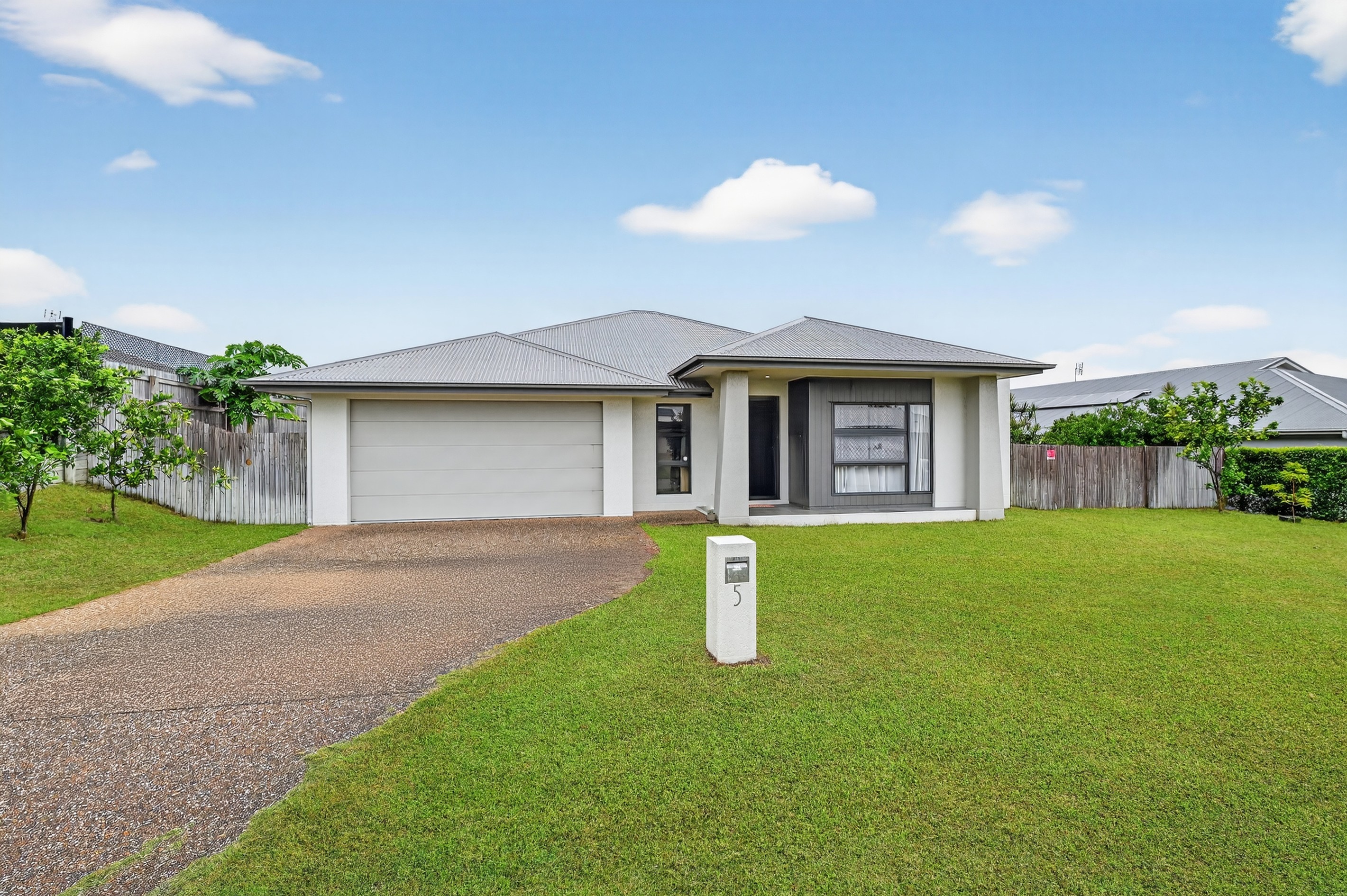 5 Devonshire Court, Jensen, QLD 4818