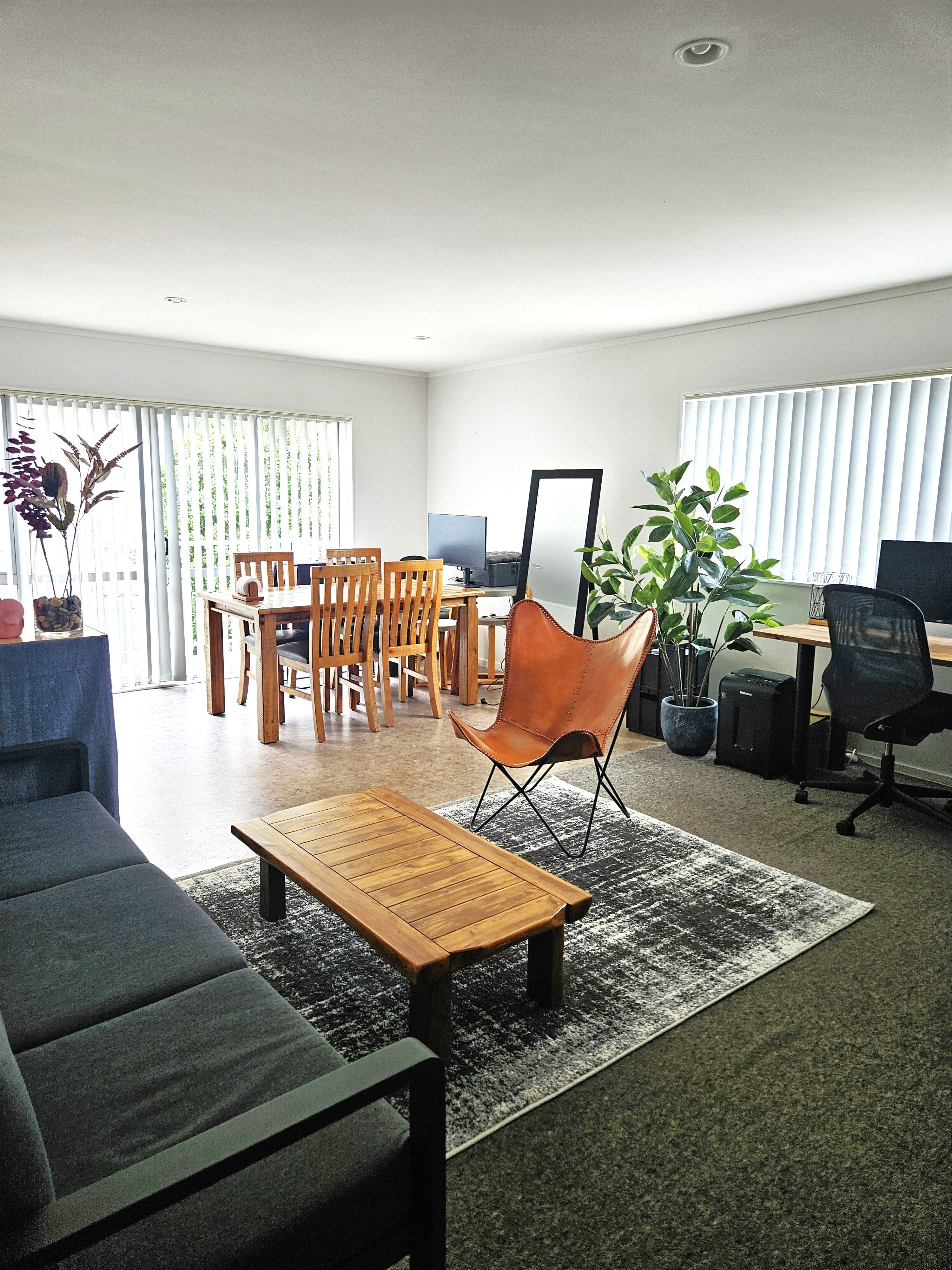 2/4 Dallan Place, Albany, North Shore City