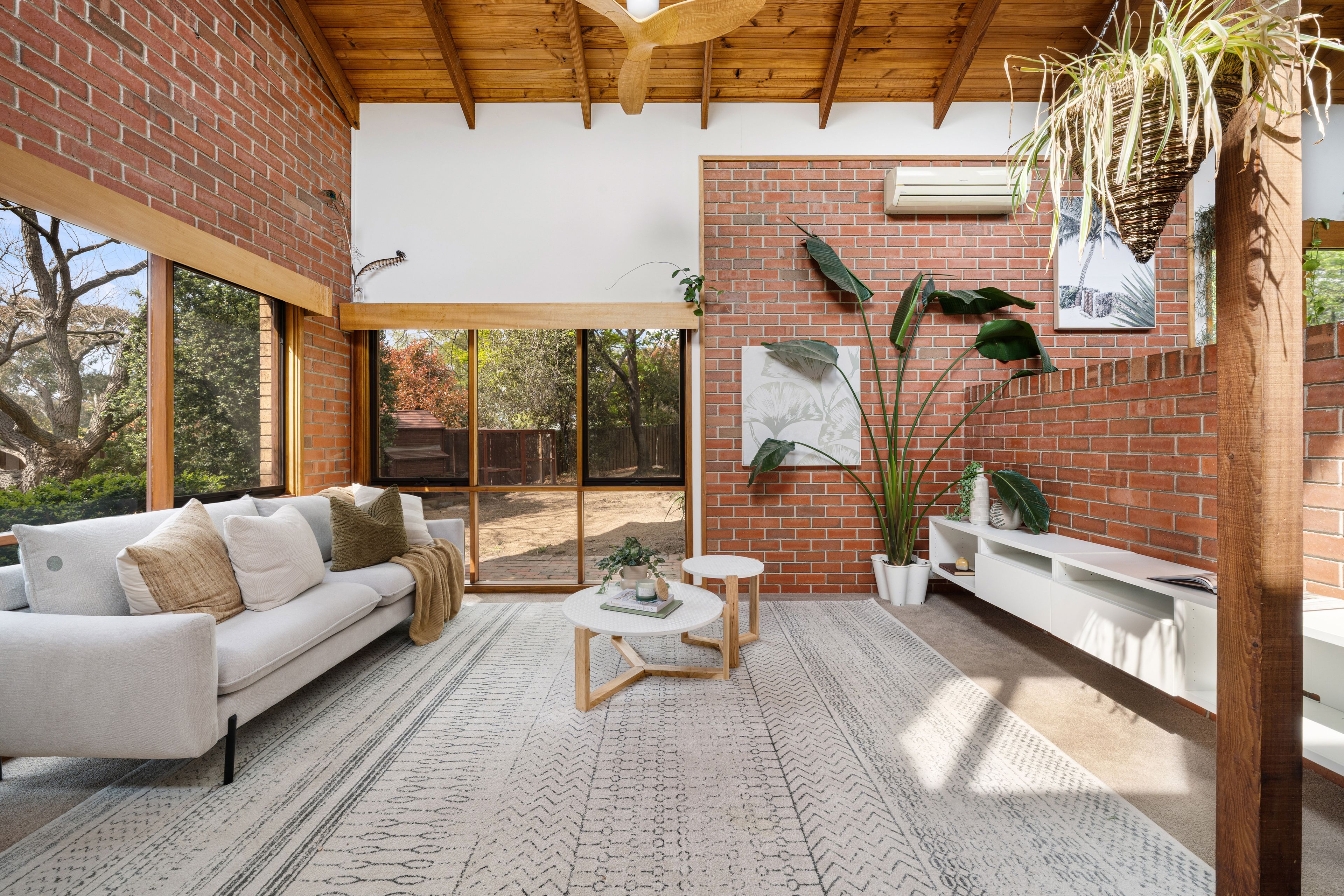 7 Hardie Close, Macarthur, ACT 2904