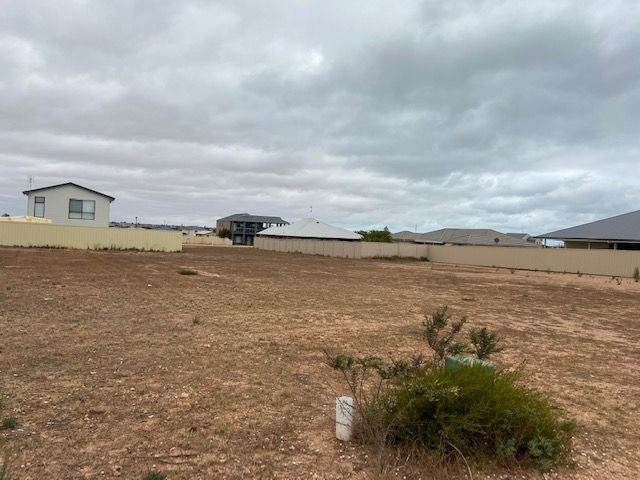 22 (Lot 114) Timaru Way, North Beach, SA 5556