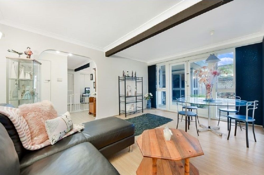 9 Tahlee Crescent, Leumeah, NSW 2560