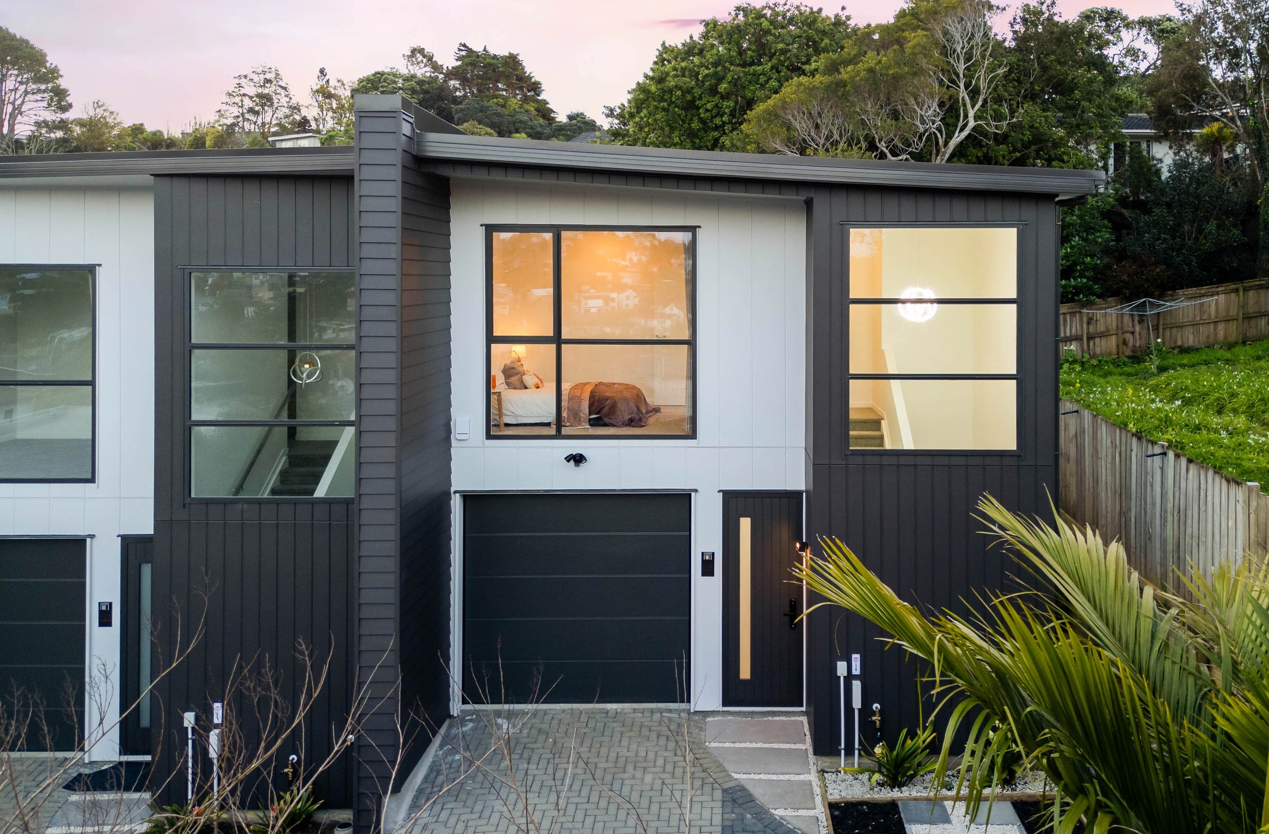 13E King Richard Place, Browns Bay, North Shore City