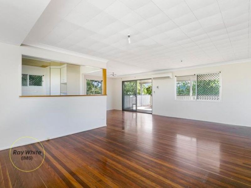 12 Carcoola Street, Kingston, QLD 4114