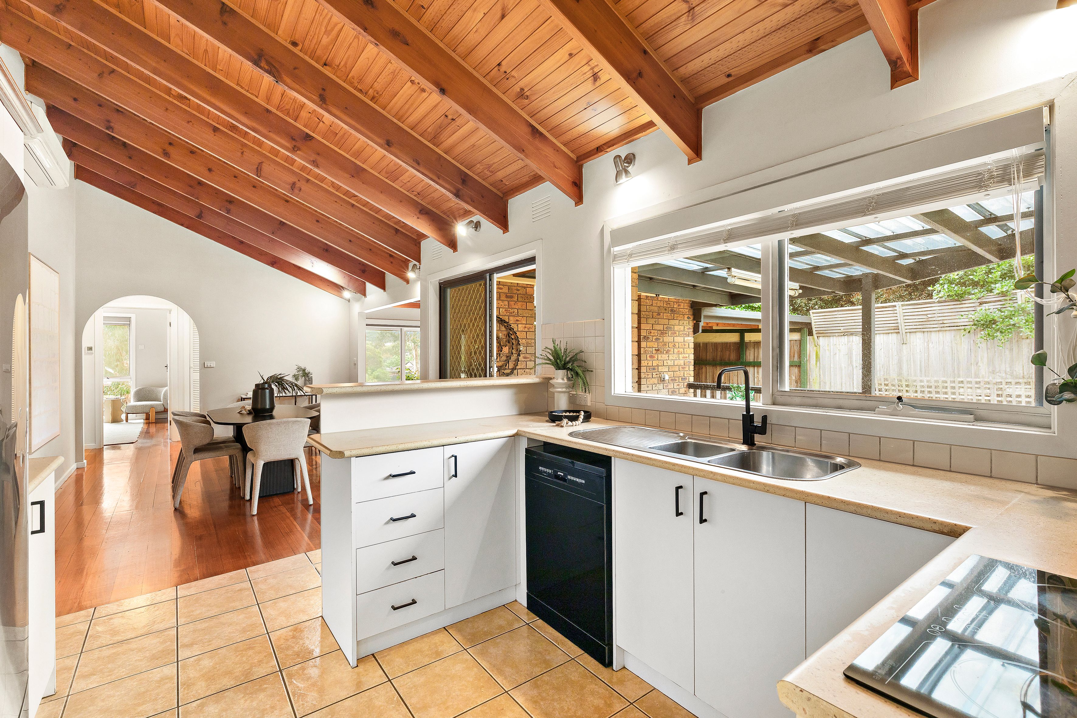 255 Elizabeth Drive — photo 5 of 13