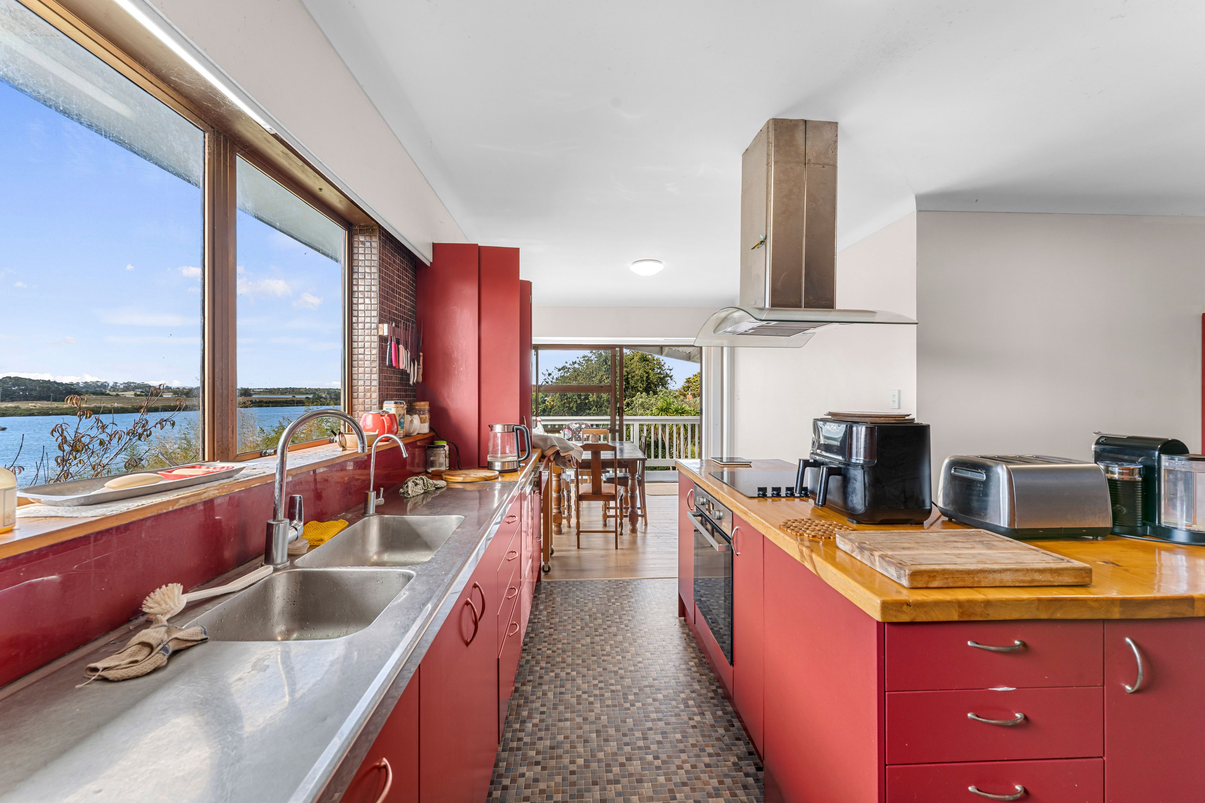 37 Estuary Road, Weymouth, Manukau City