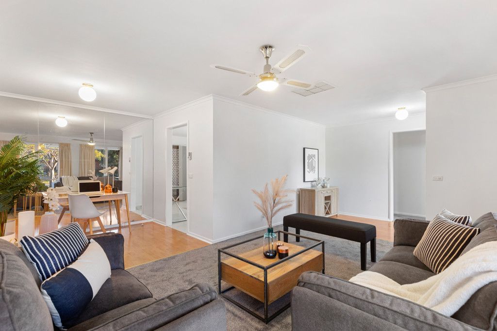 70 Iluka Drive, Werribee, VIC 3030