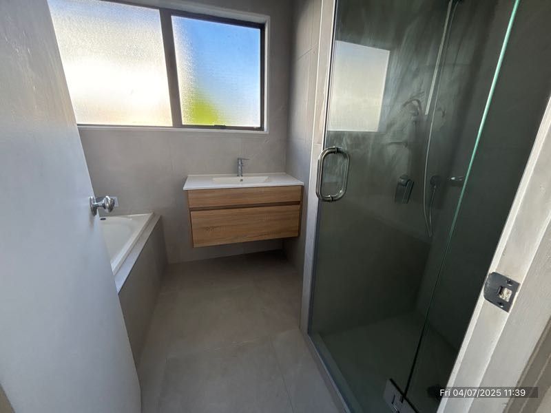 21 Fitzherbert Avenue, West Harbour, Waitakere City