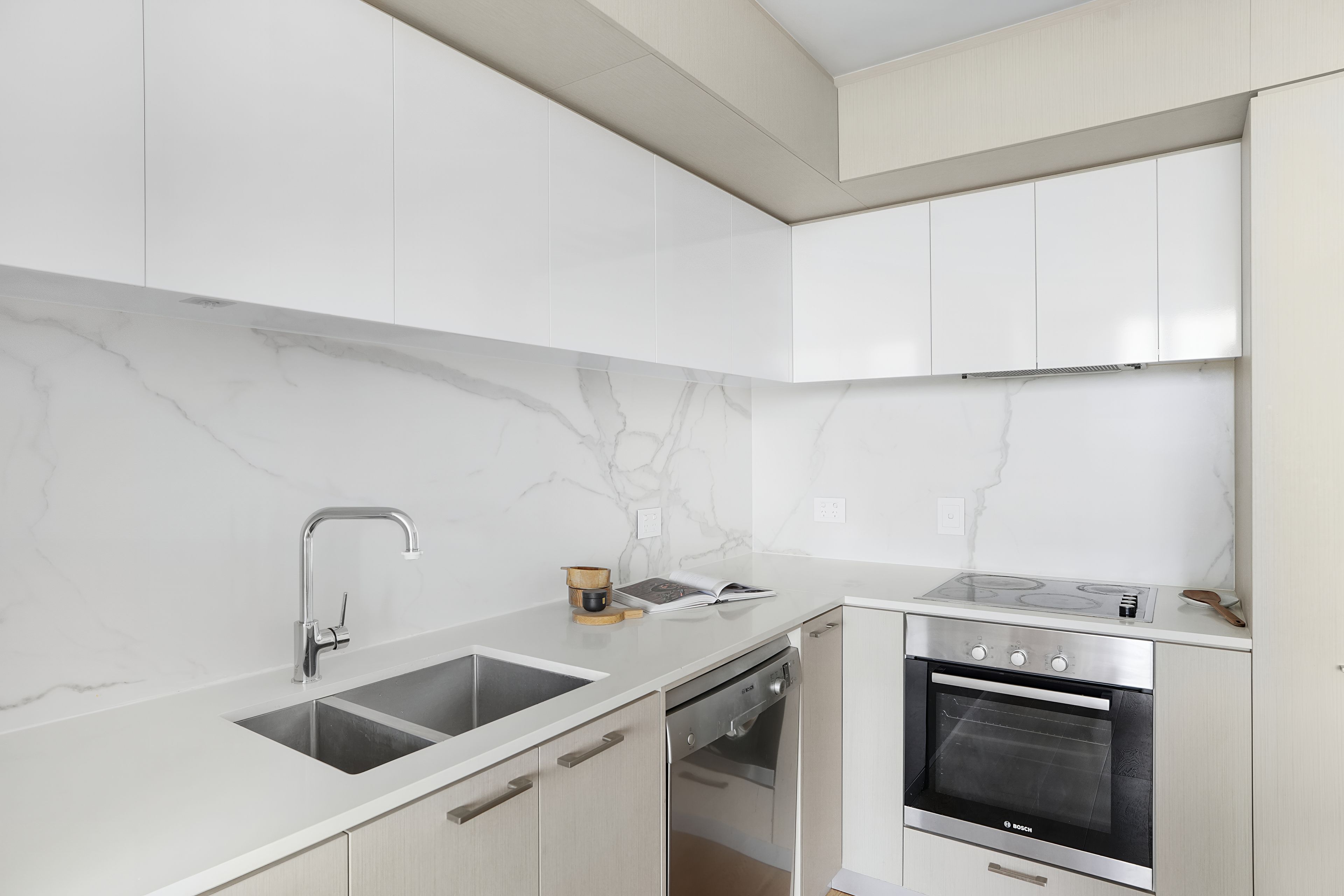 1402/105 Stirling Street — photo 5 of 30