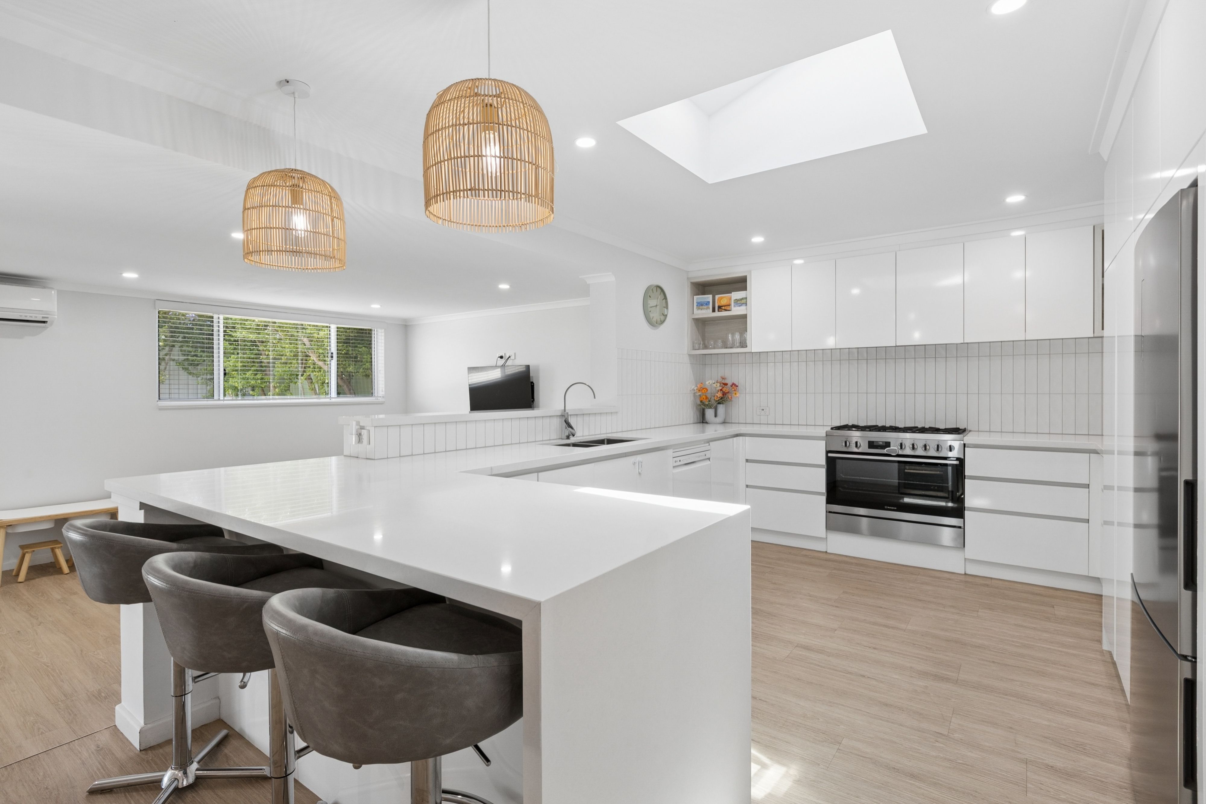 33 Felstead Crescent, Hamersley, WA 6022